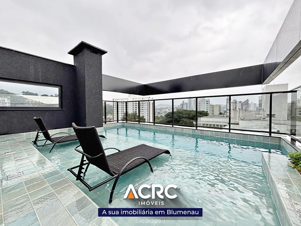 ACRC Imóveis - AP09527 - Apartamento a Venda no Bairro Centro em Blumenau - foto 1