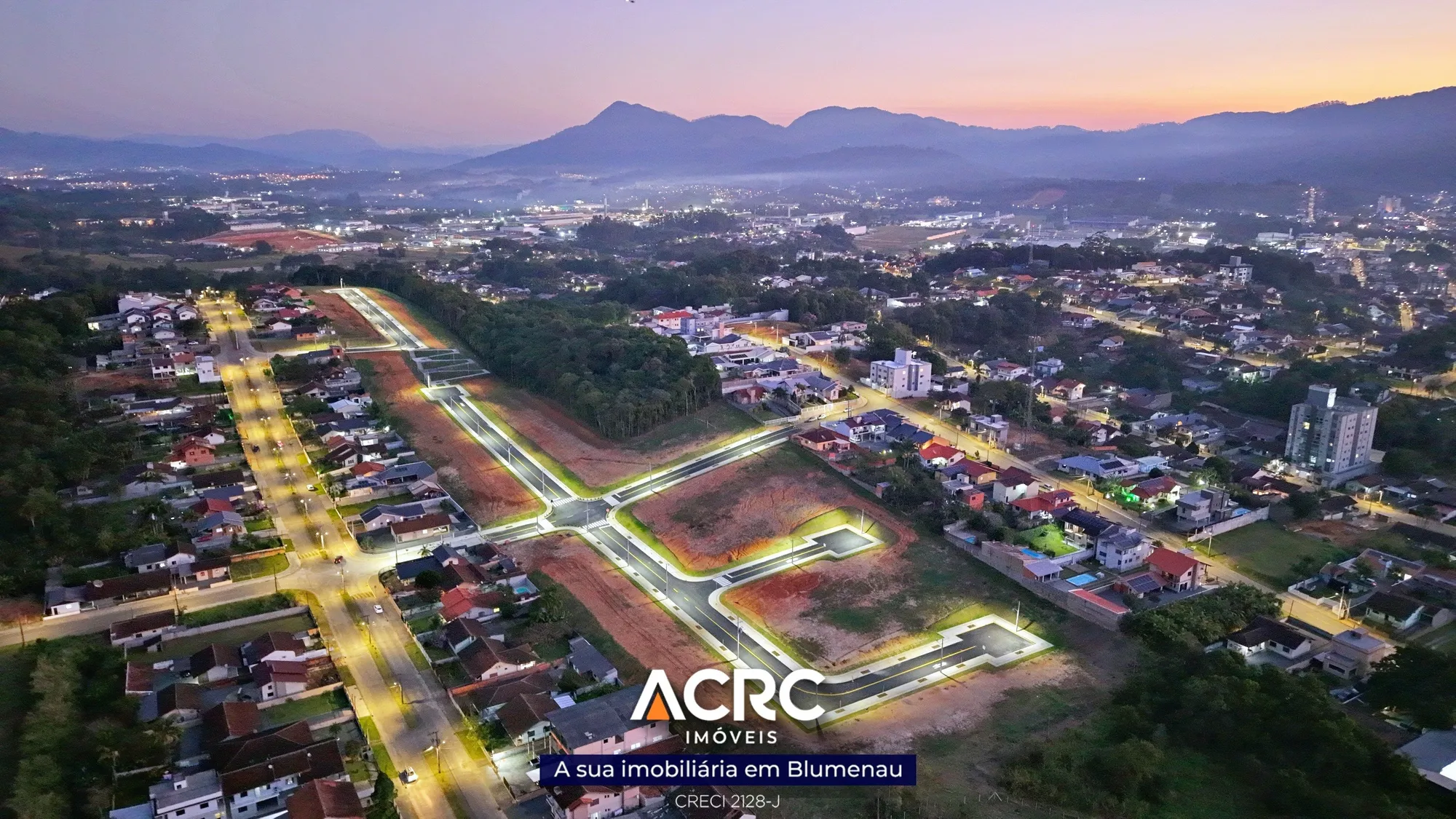 ACRC Imóveis - TE01269 - Terreno com um total de 300m a Venda no Bairro Vila Germer em Timbó — foto 2