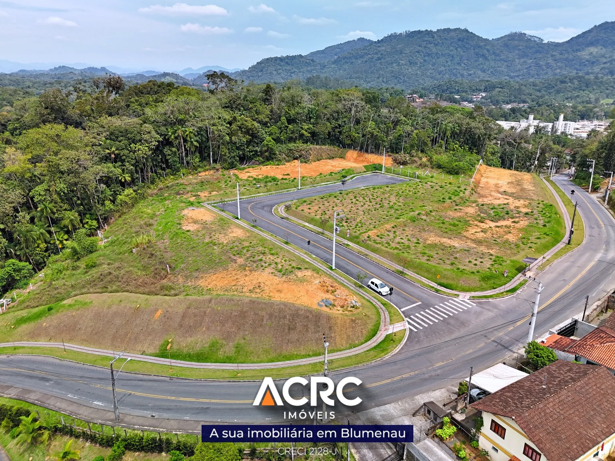 ACRC Imóveis - TE01268 - Terreno com um total de 264,00m a Venda no Bairro Itoupava Central - foto 1