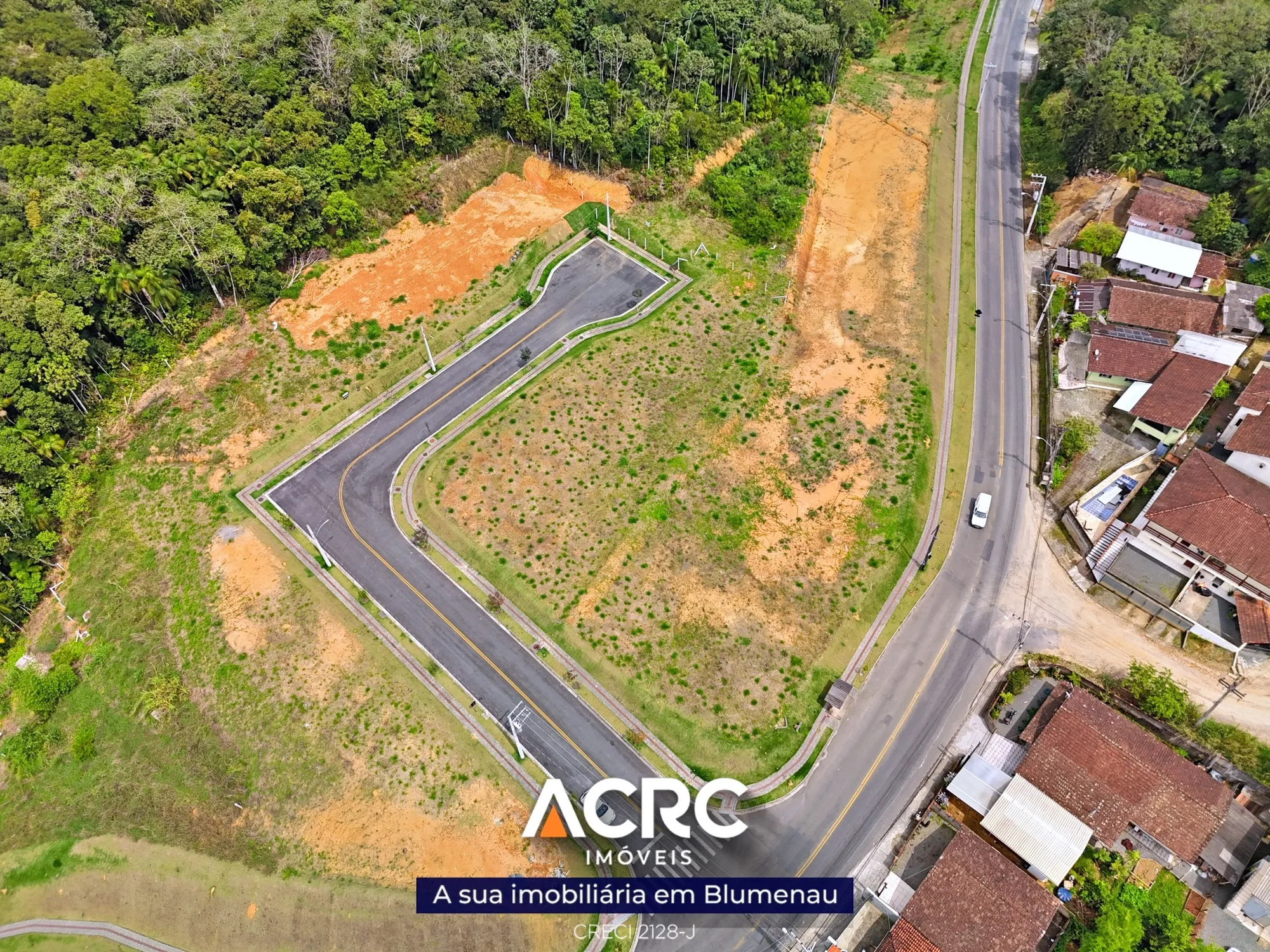 ACRC Imóveis - TE01267 - Terreno com um total de 295,58m a Venda no Bairro Itoupava Central — foto 2
