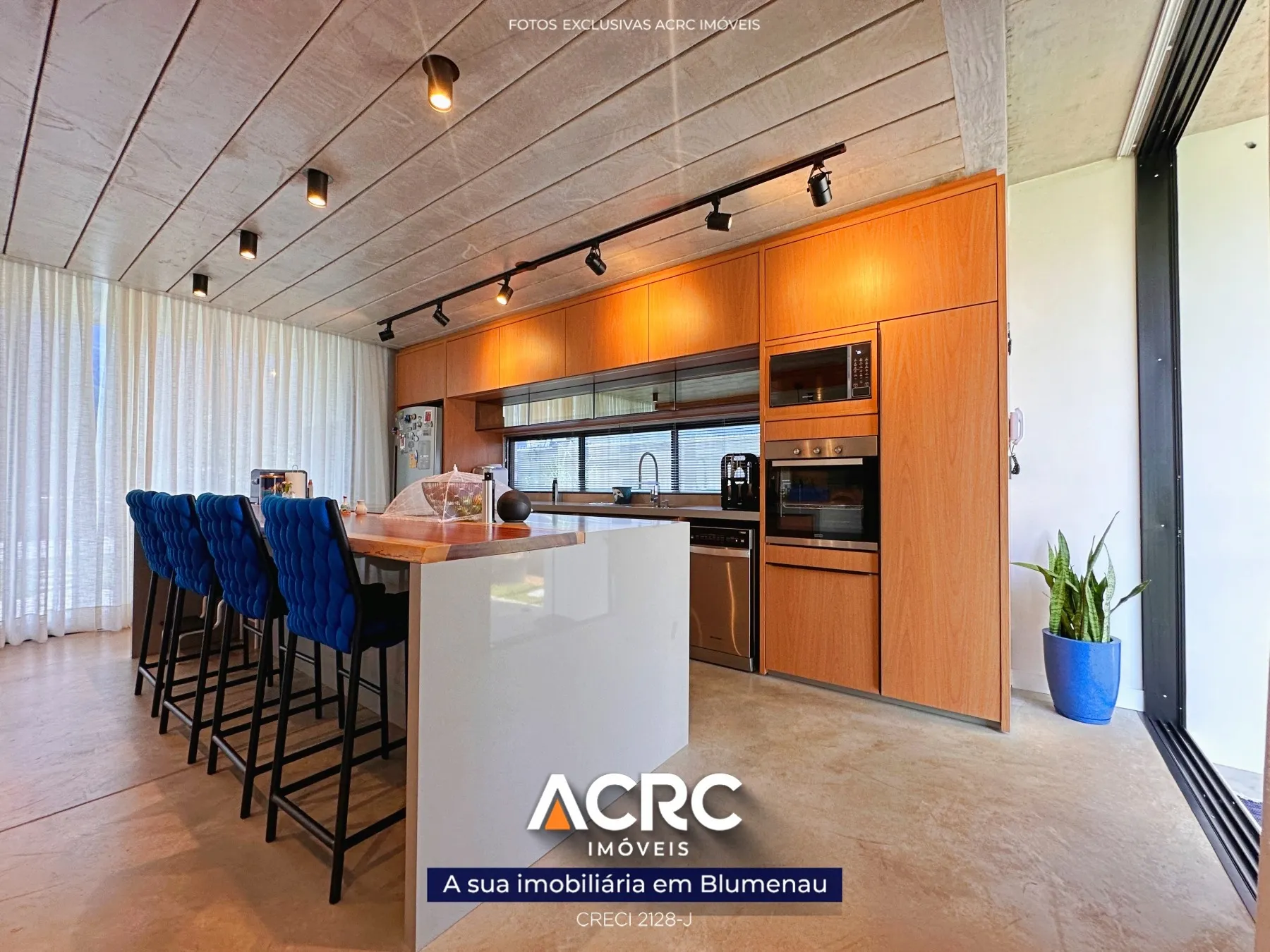 ACRC Imóveis - CA03499 - Casa de Alto padrão a Venda no Bairro Ribeirão Herdt em Pomerode — foto 6