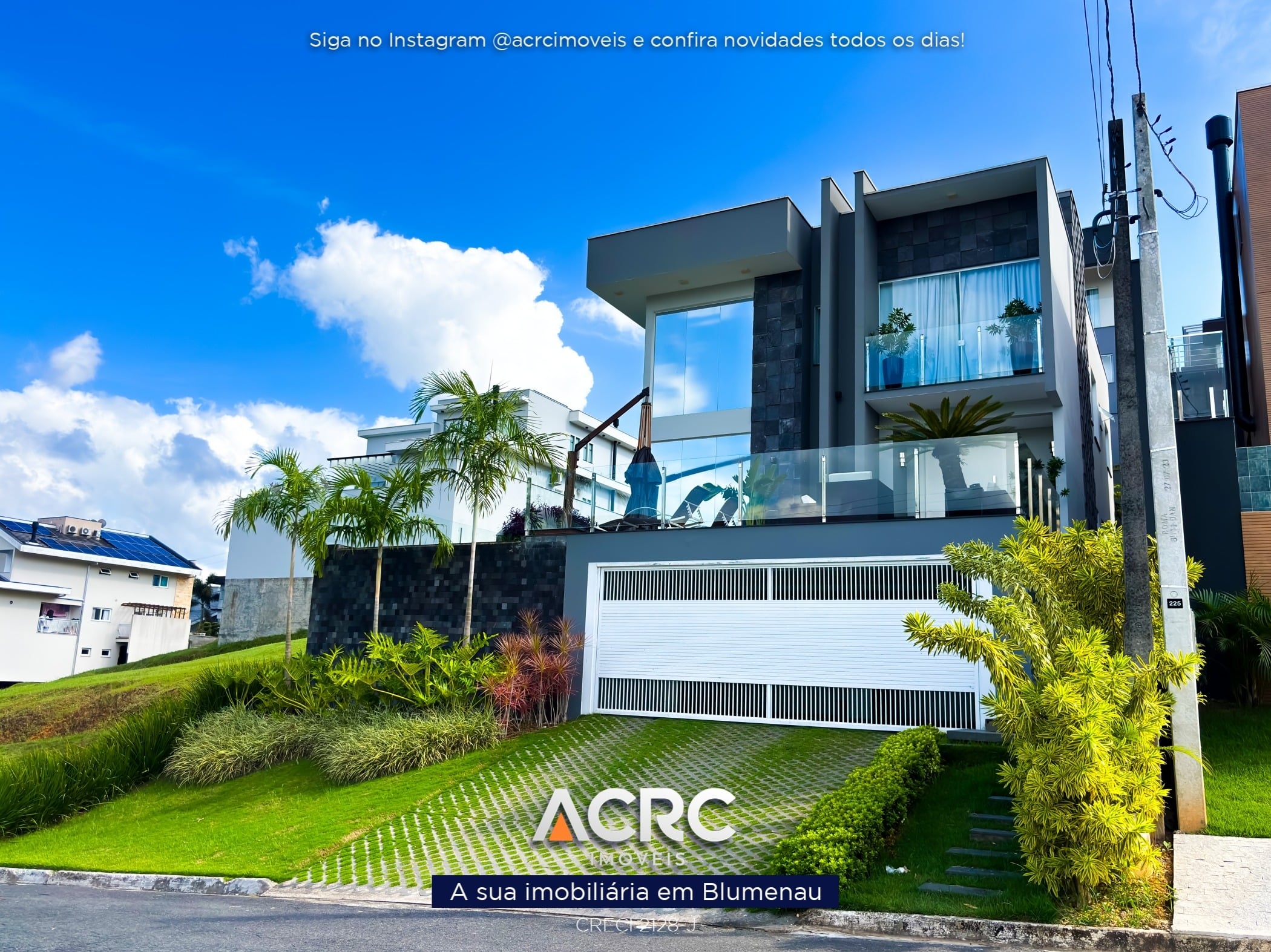 Casa · à venda · 3 quartos · 420m² · Itoupava Central, Blumenau
