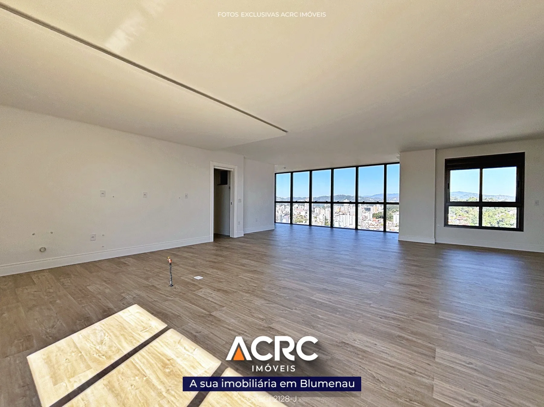 Apartamento · à venda · 3 quartos · 172m² · Victor Konder, Blumenau