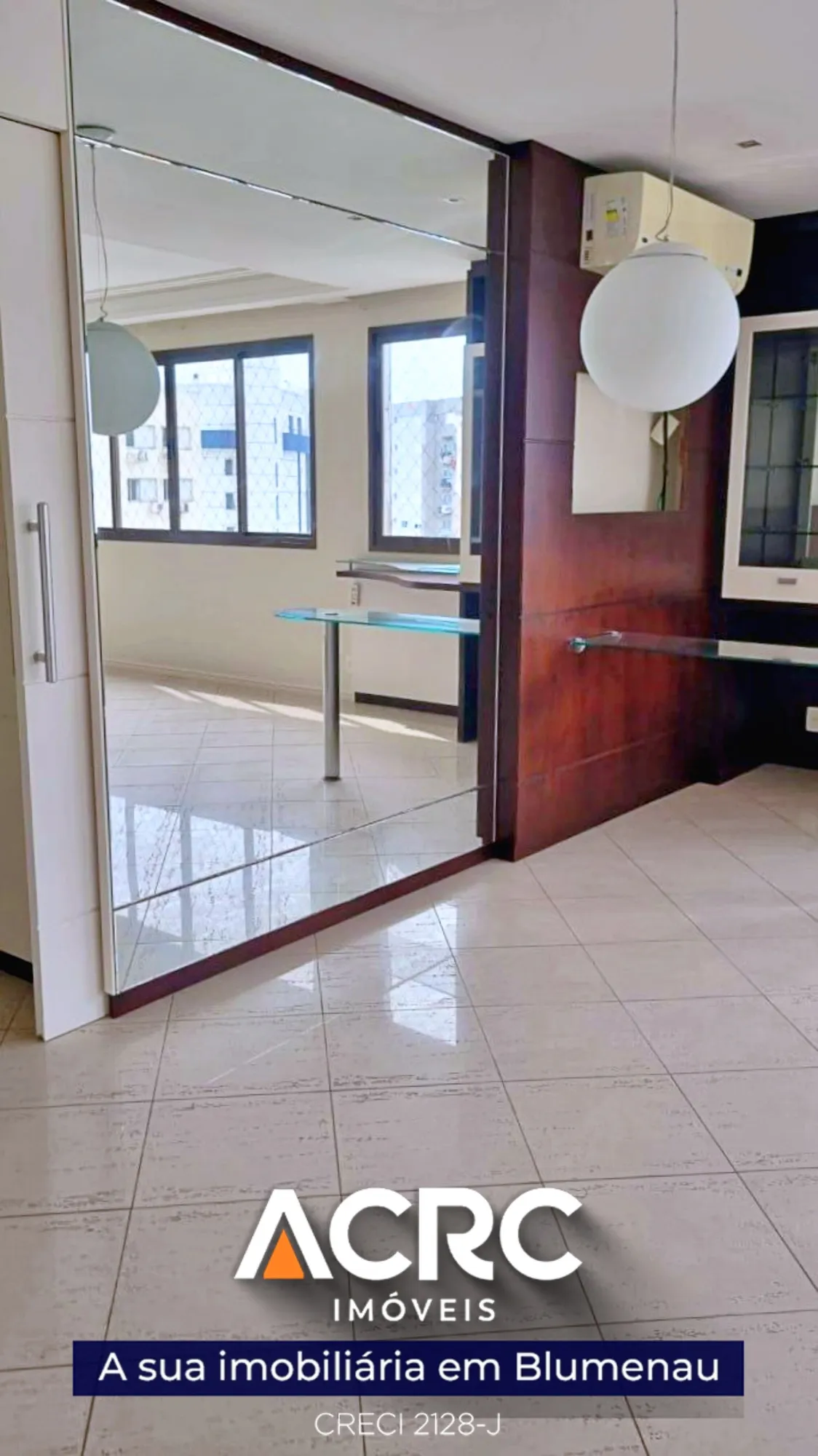 ACRC Imóveis - AP09391 - Apartamento a 100m da praia para Venda no Bairro Agronômica em Florianópolis — foto 2