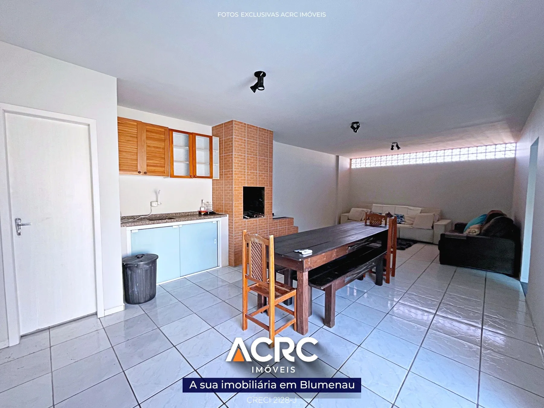 ACRC Imóveis - CA03452 - Casa para Venda no Bairro Velha em Blumenau — foto 4