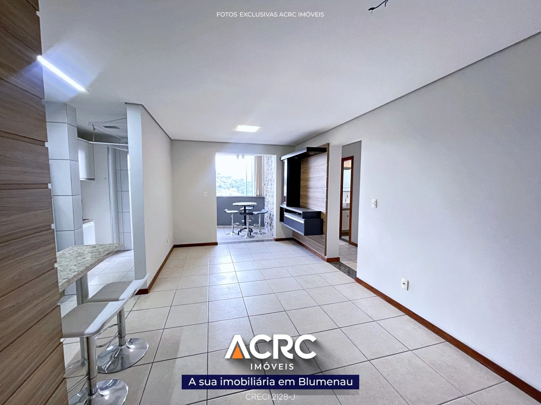 ACRC Imóveis - AP09348 - Apartamento no último andar para Venda no Bairro Água Verde. - foto 1