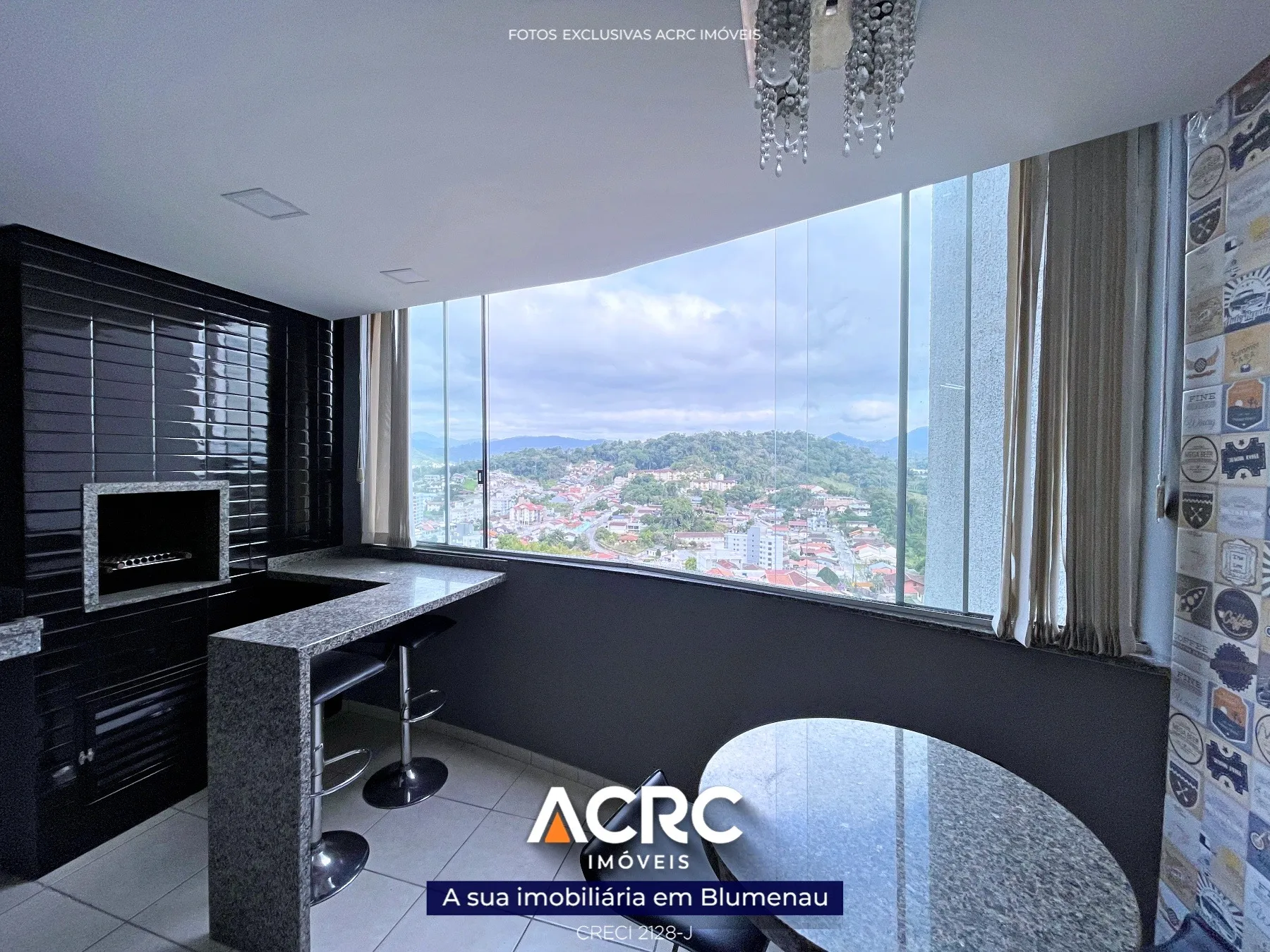 ACRC Imóveis - AP09348 - Apartamento no último andar para Venda no Bairro Água Verde. — foto 3