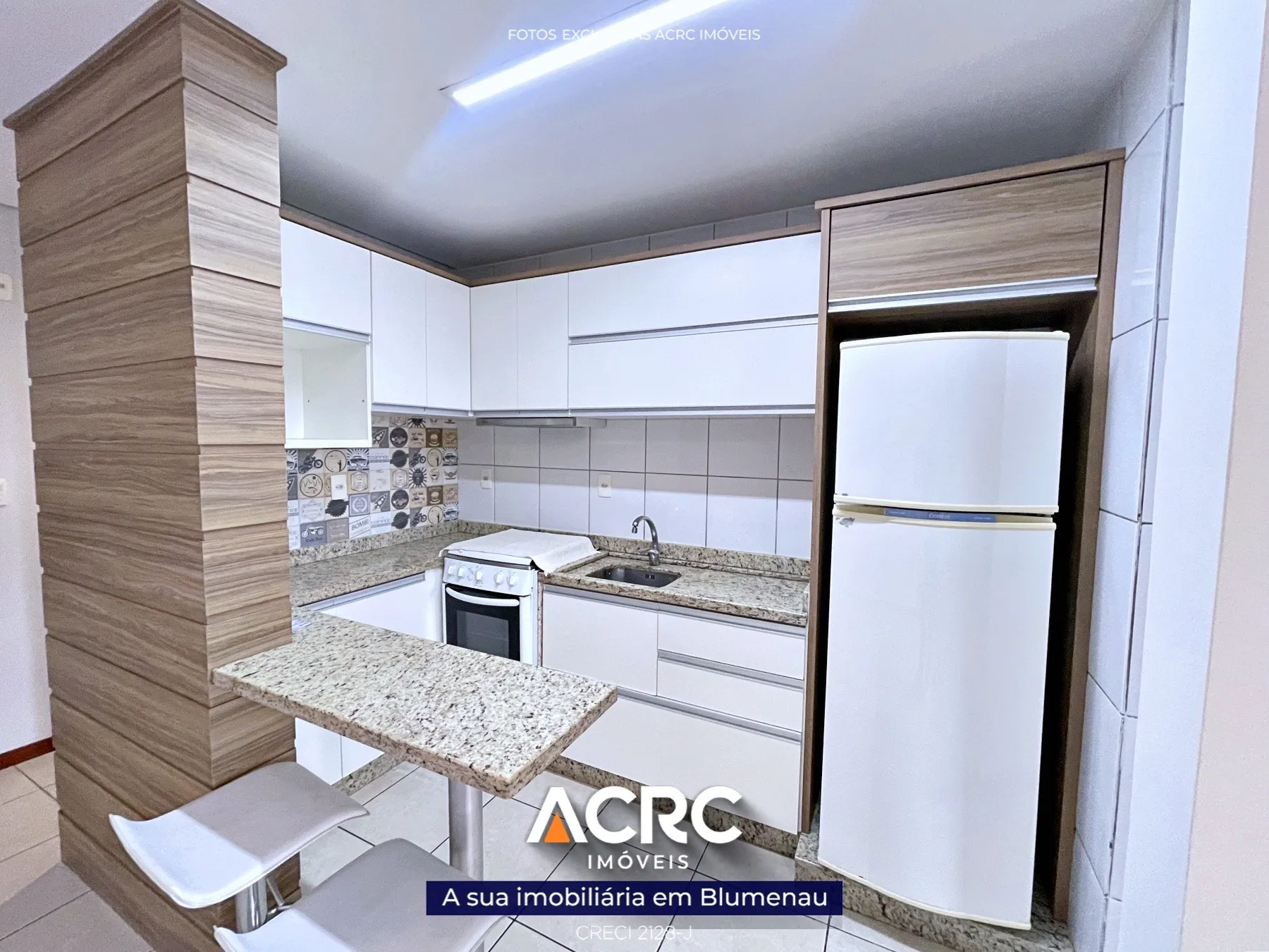 ACRC Imóveis - AP09348 - Apartamento no último andar para Venda no Bairro Água Verde. — foto 5