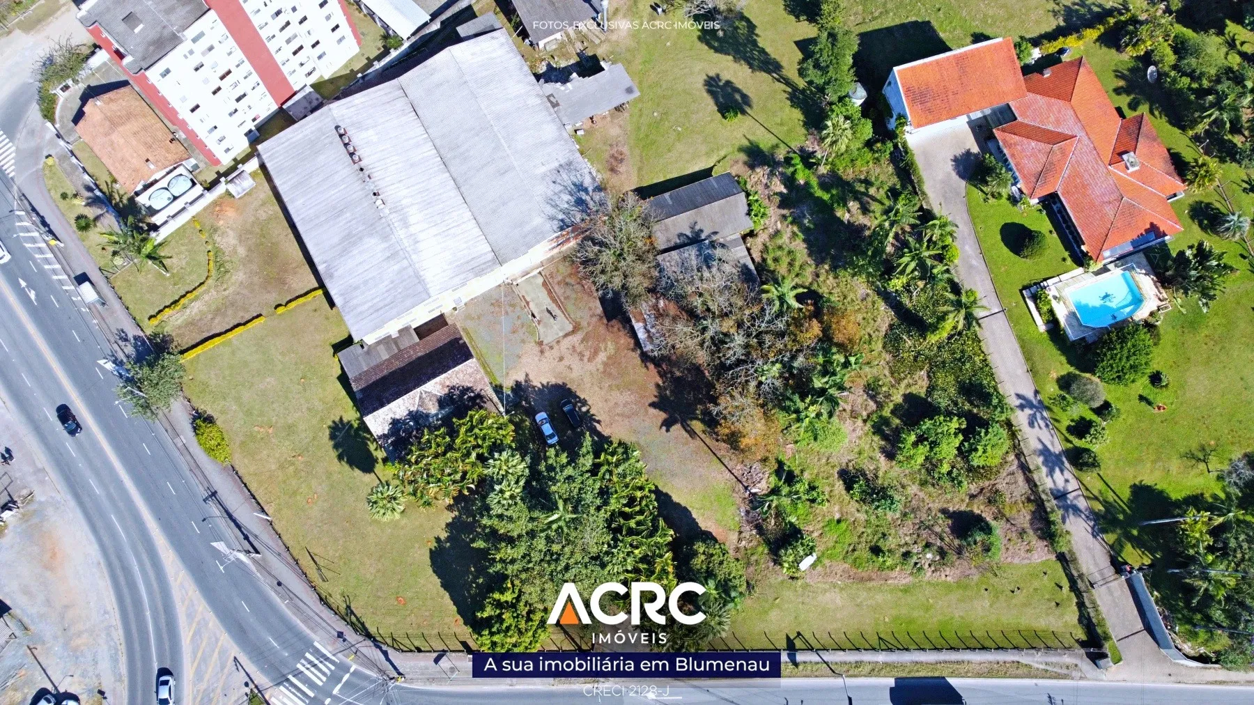 ACRC Imóveis - TE01221 - Terreno com 9.600m no Bairro Salto Weissbach — foto 2