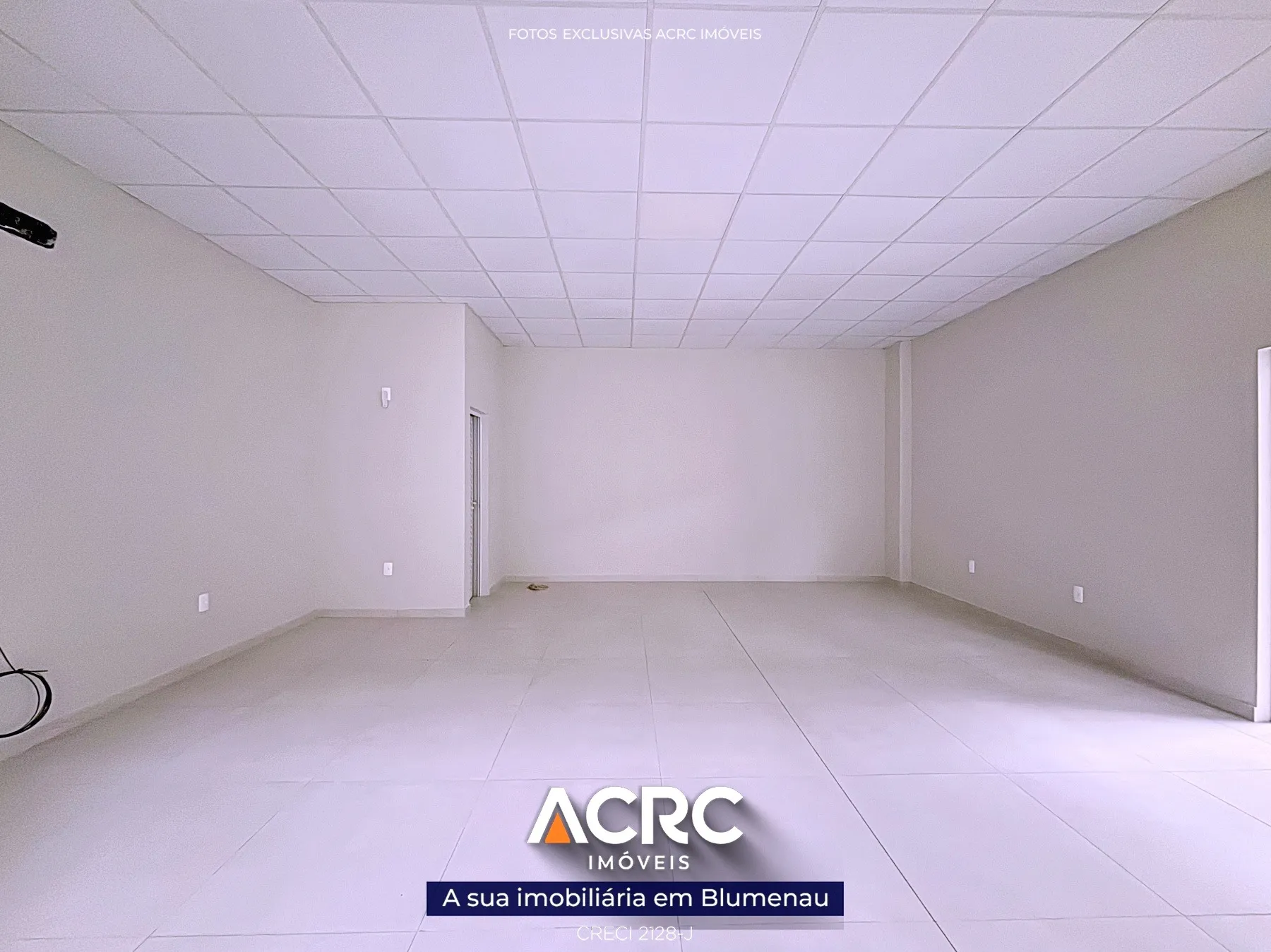 ACRC Imóveis - SA01252 - Sala comercial para Locação no Bairro Itoupava Central — foto 2