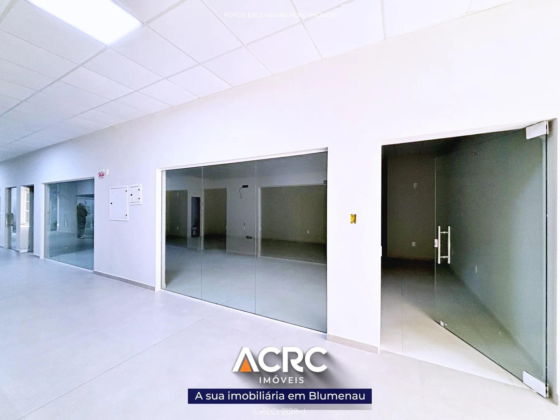 ACRC Imóveis - SA01248 - Sala comercial para Locação no Bairro Itoupava Central — foto 2
