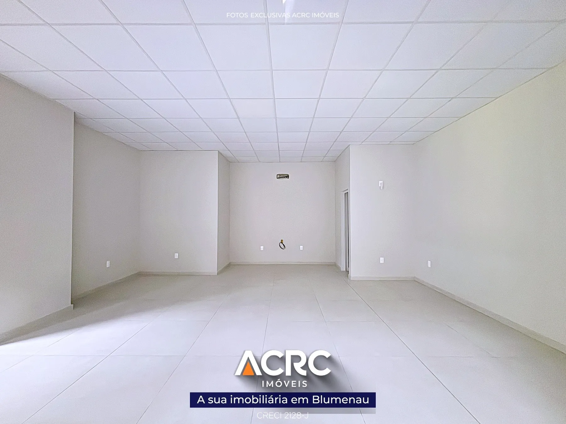 ACRC Imóveis - SA01246 - Sala comercial para Locação no Bairro Itoupava Central — foto 2
