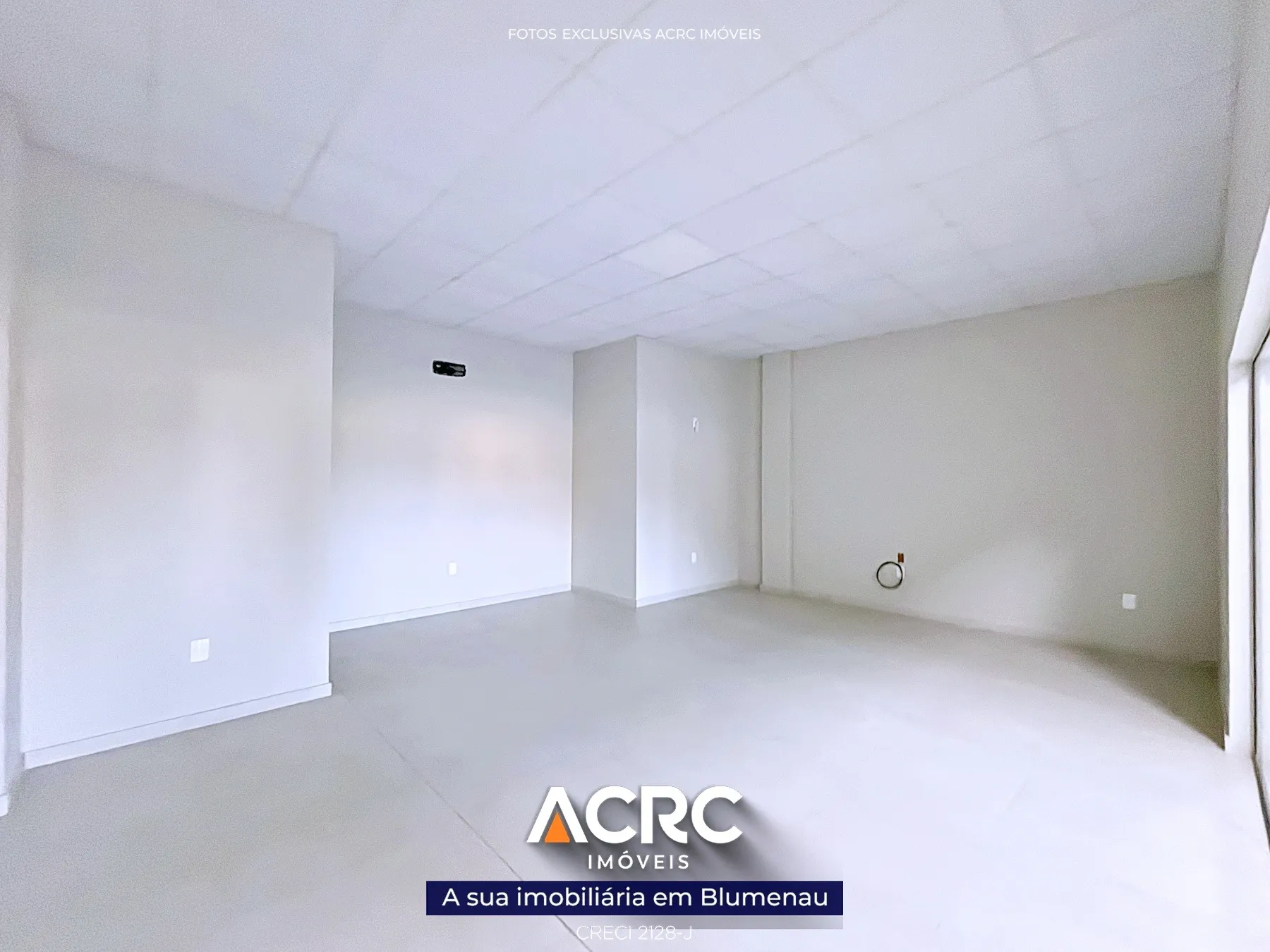 ACRC Imóveis - SA01245 - Sala comercial para Locação no Bairro Itoupava Central — foto 3