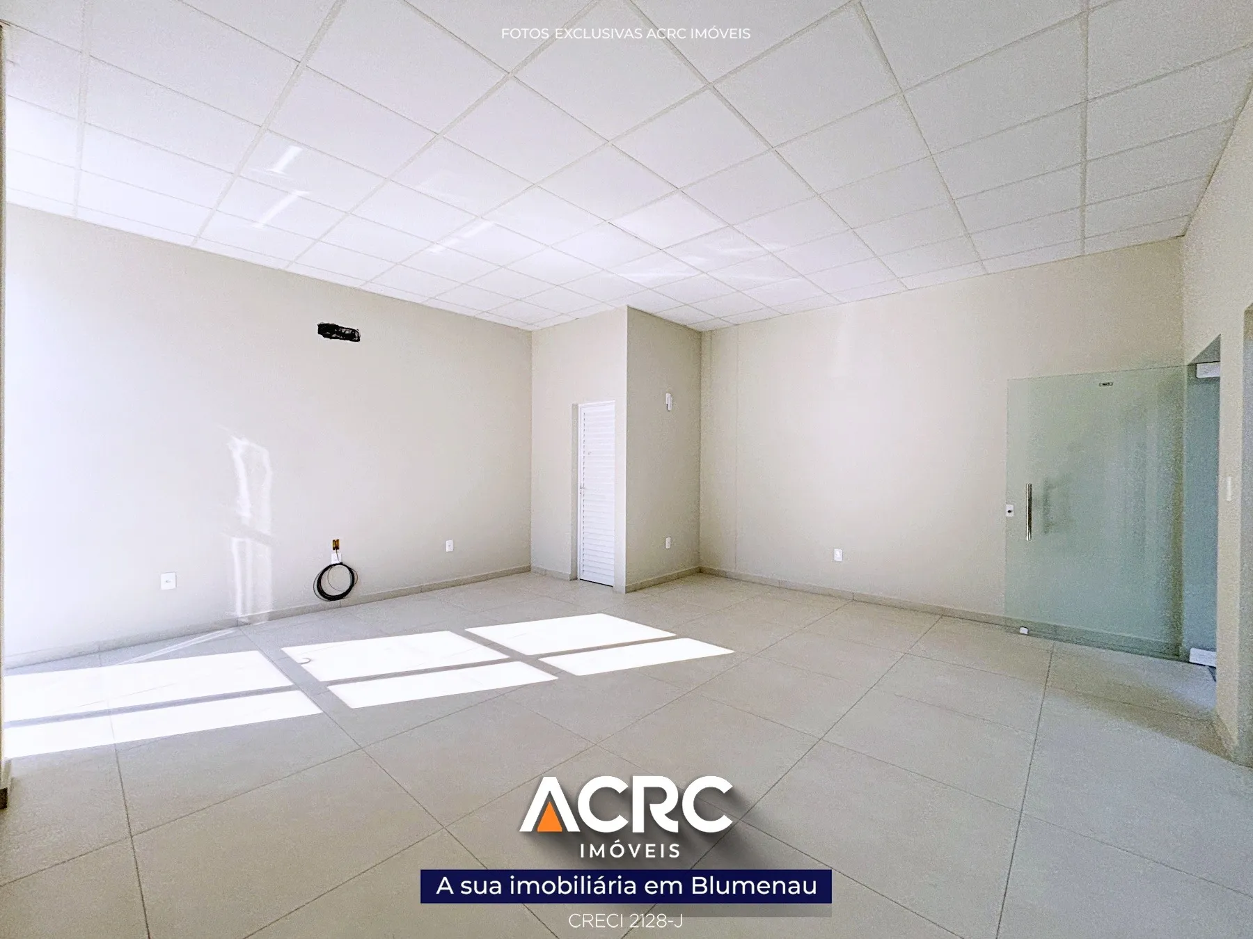 ACRC Imóveis - SA01242 - Sala comercial para Locação no Bairro Itoupava Central — foto 5