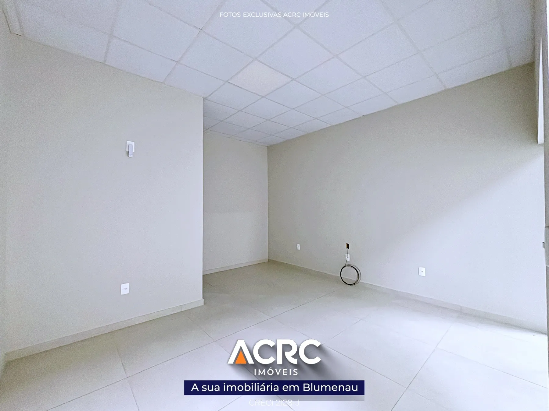 ACRC Imóveis - SA01237 - Sala comercial para Locação no Bairro Itoupava Central — foto 3