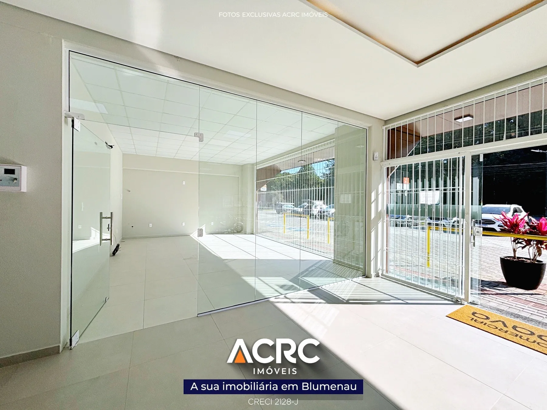 ACRC Imóveis - SA01228 - Sala comercial para Locação no Bairro Itoupava Central — foto 4