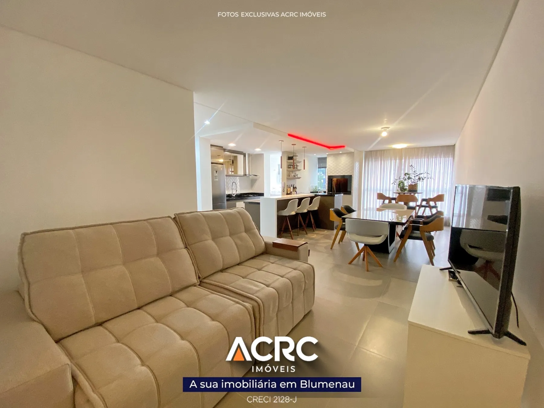ACRC Imóveis - AP09217 - Apartamento mobiliado com 03 suíte para Venda no Bairro Centro — foto 2