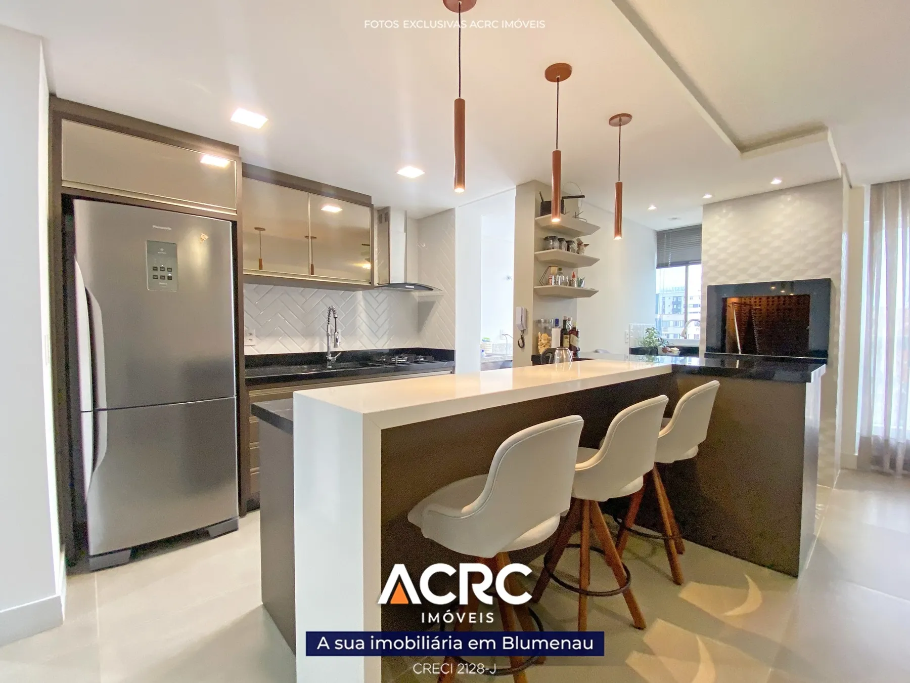 ACRC Imóveis - AP09217 - Apartamento mobiliado com 03 suíte para Venda no Bairro Centro — foto 3