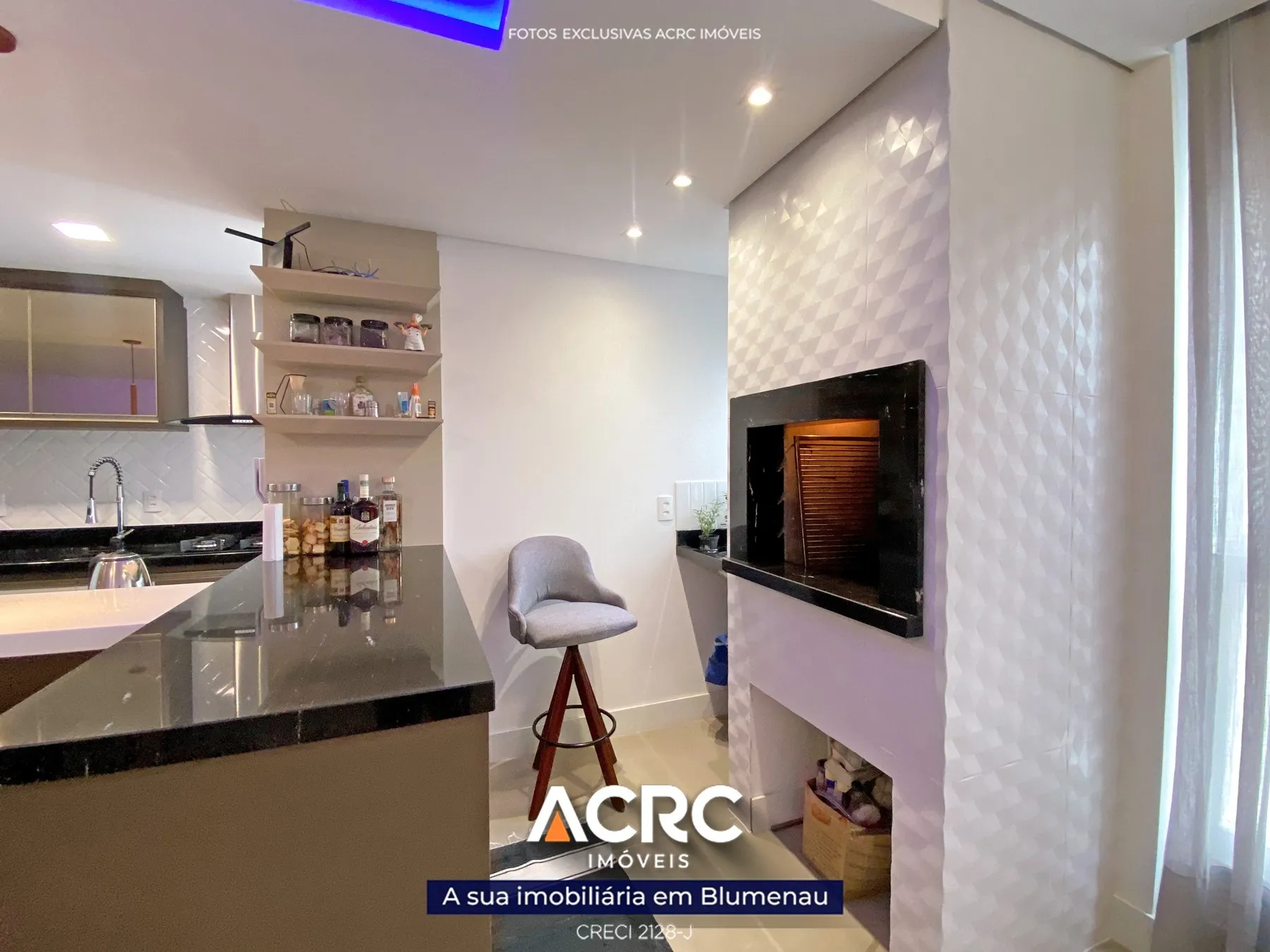 ACRC Imóveis - AP09217 - Apartamento mobiliado com 03 suíte para Venda no Bairro Centro — foto 6