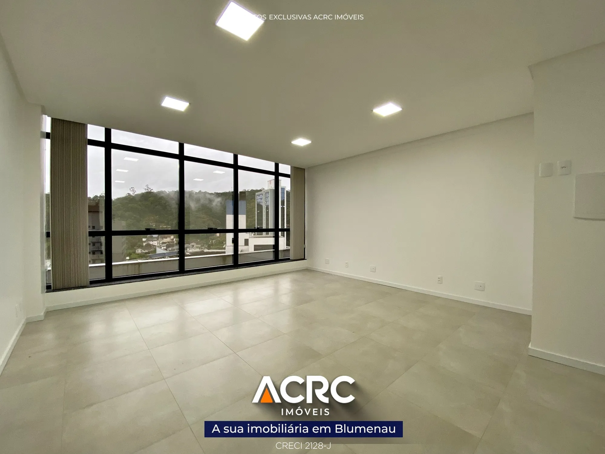 ACRC Imóveis - SA01218 - Sala Comercial para Locação no Bairro Garcia - foto 1