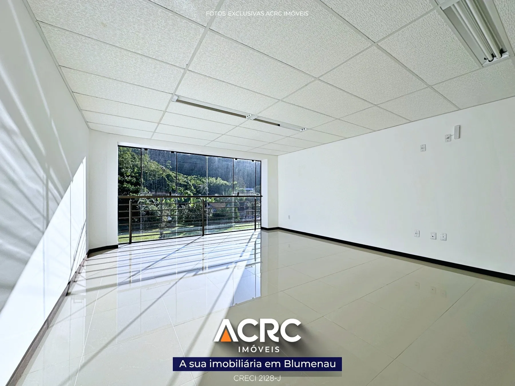 ACRC Imóveis - SA01215 - Sala para Locação no Bairro Vila Itoupava — foto 5