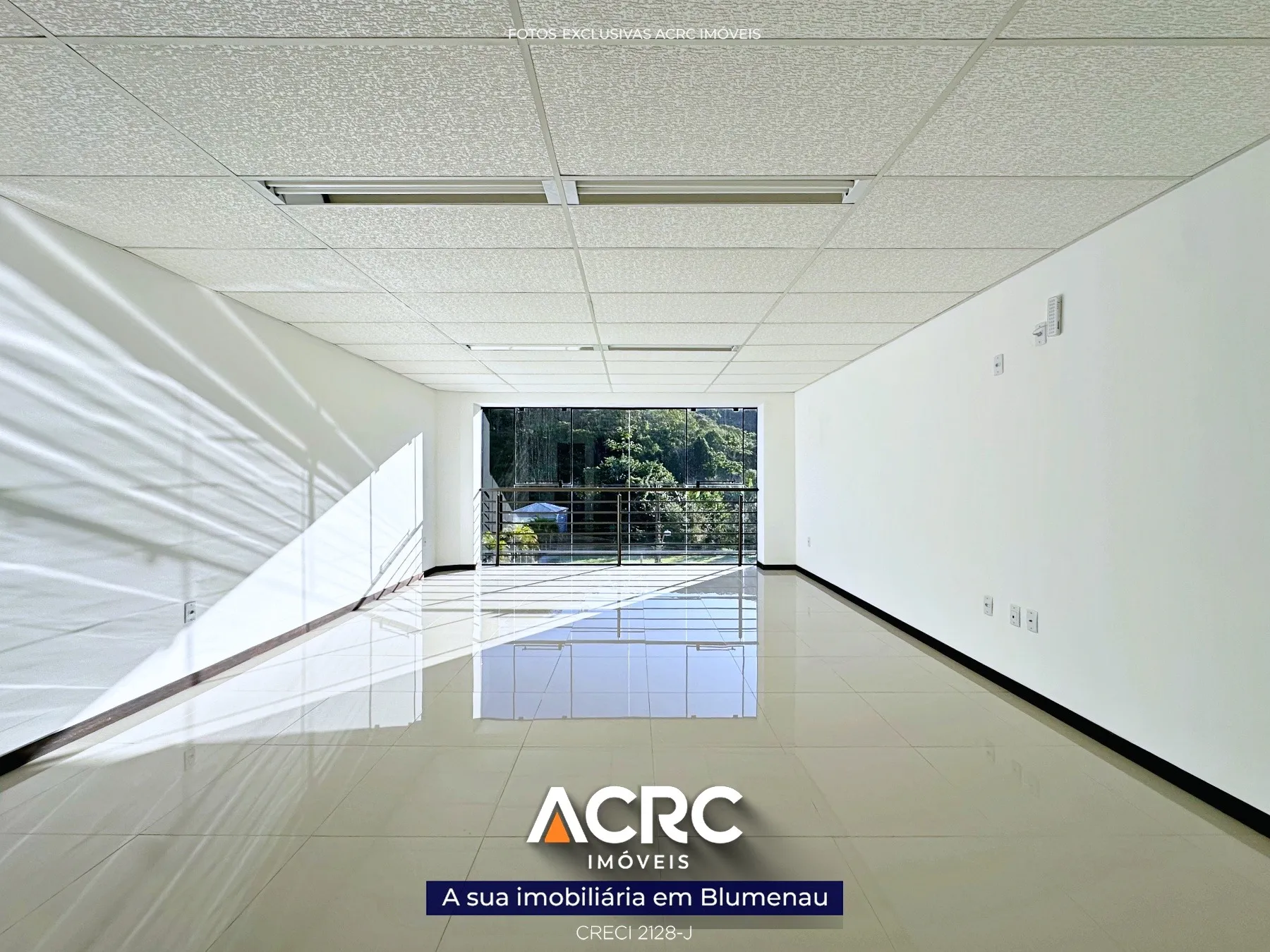 ACRC Imóveis - SA01215 - Sala para Locação no Bairro Vila Itoupava — foto 6