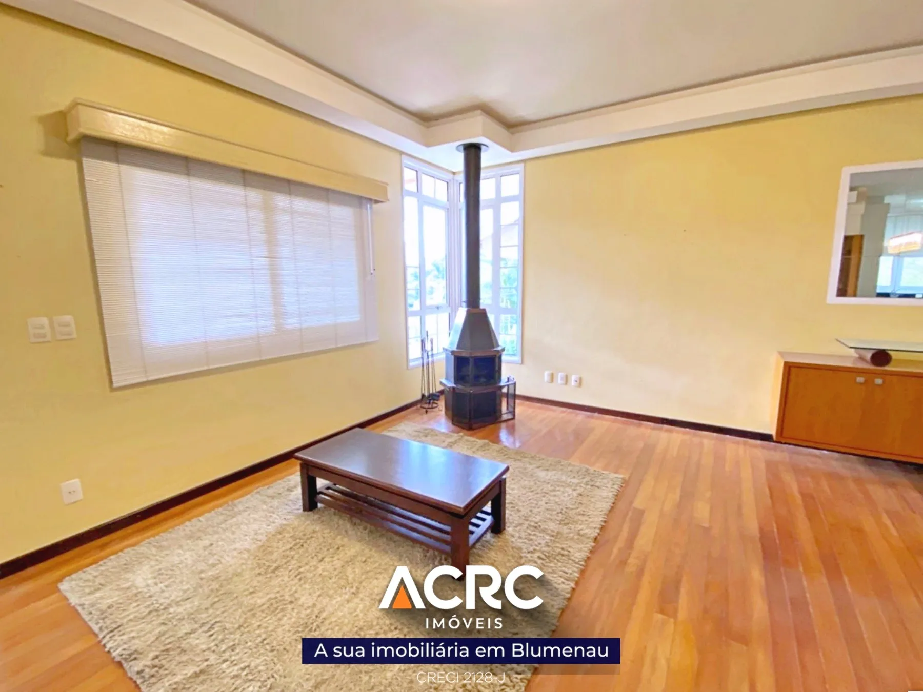 ACRC Imóveis - CA03372 - Casa com 354m de área construída para venda no Bairro Salto — foto 6