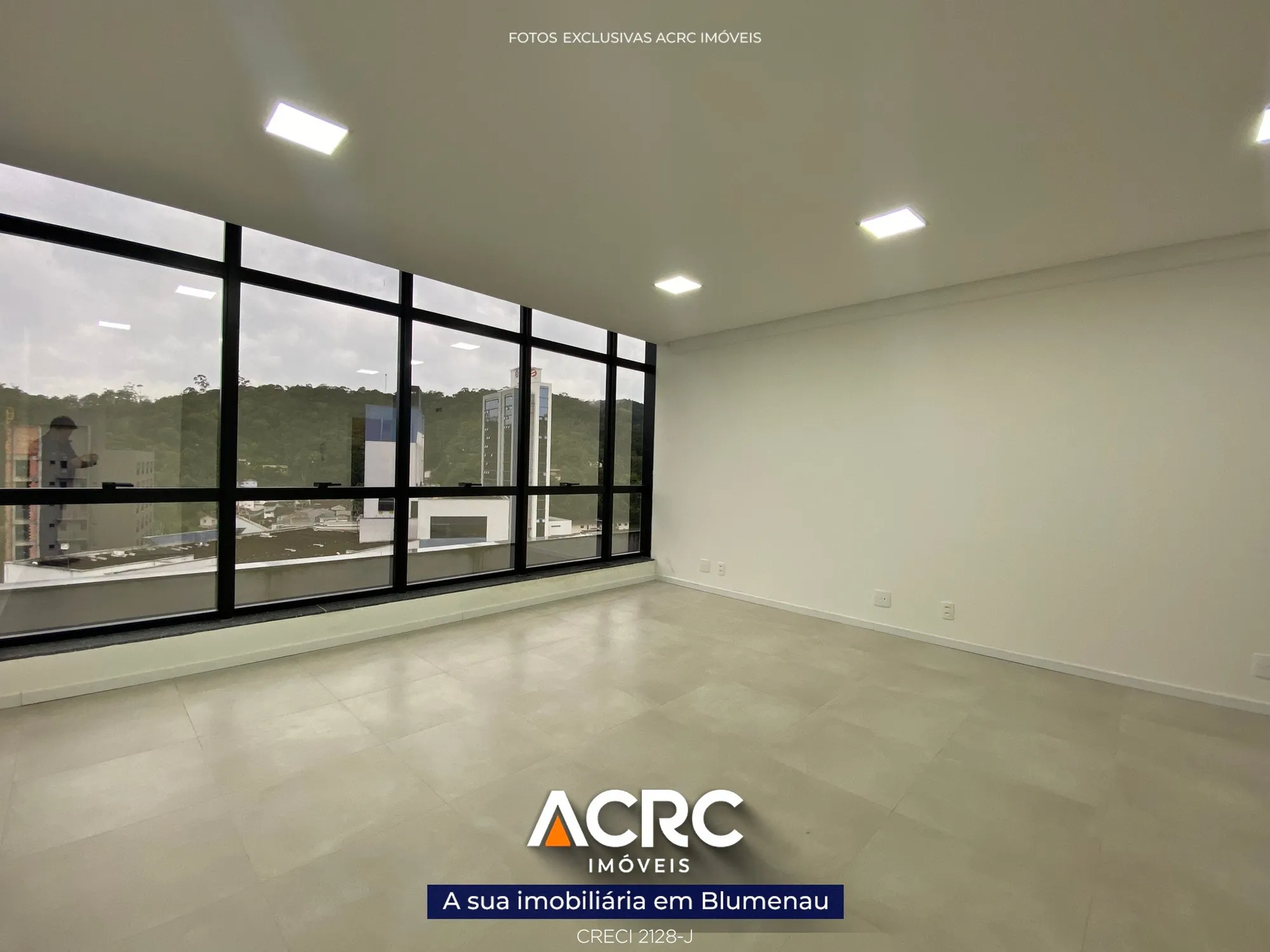 ACRC Imóveis - SA01194 - Sala Comercial para Venda no Bairro Garcia — foto 3