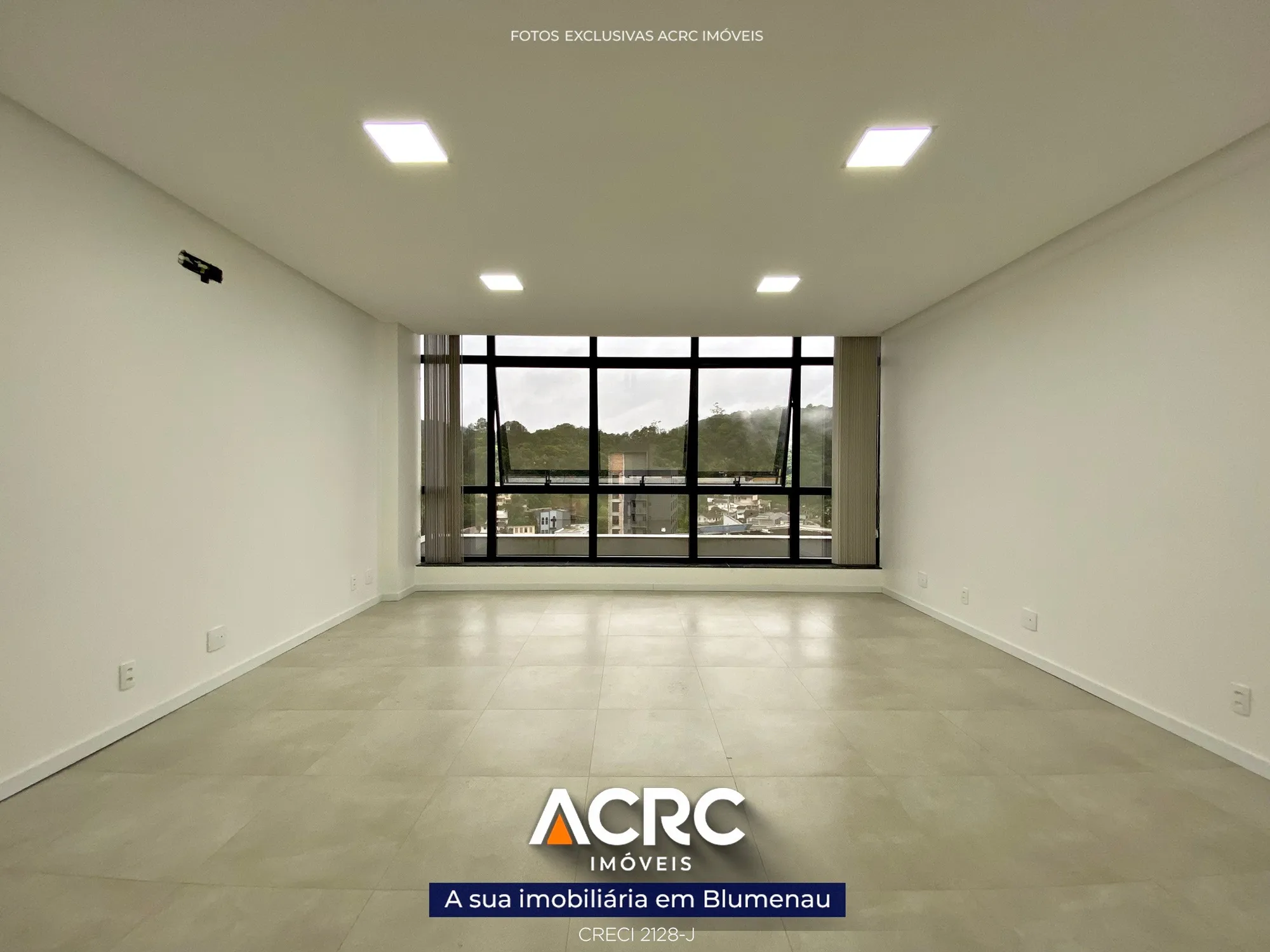 ACRC Imóveis - SA01193 - Sala Comercial para Venda no Bairro Garcia — foto 4