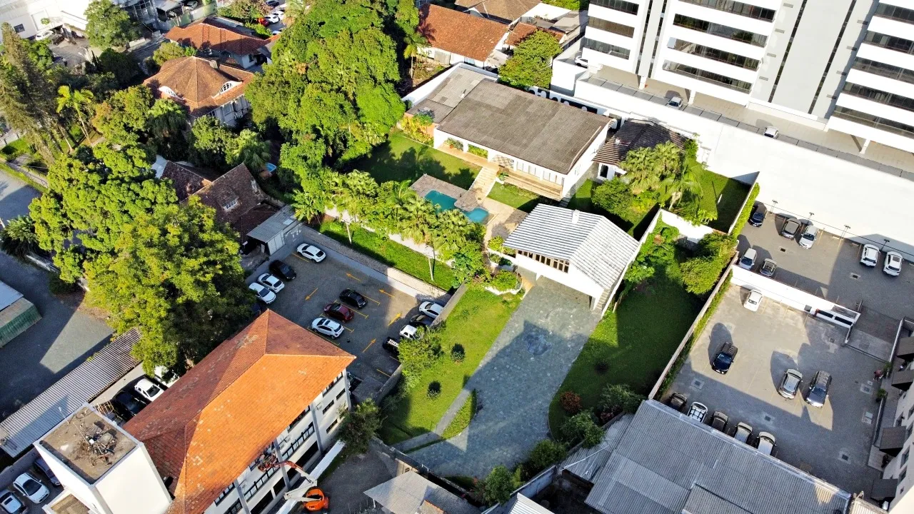 ACRC Imóveis - CA03300 - Casa comercial para Locação no Centro de Blumenau — foto 4