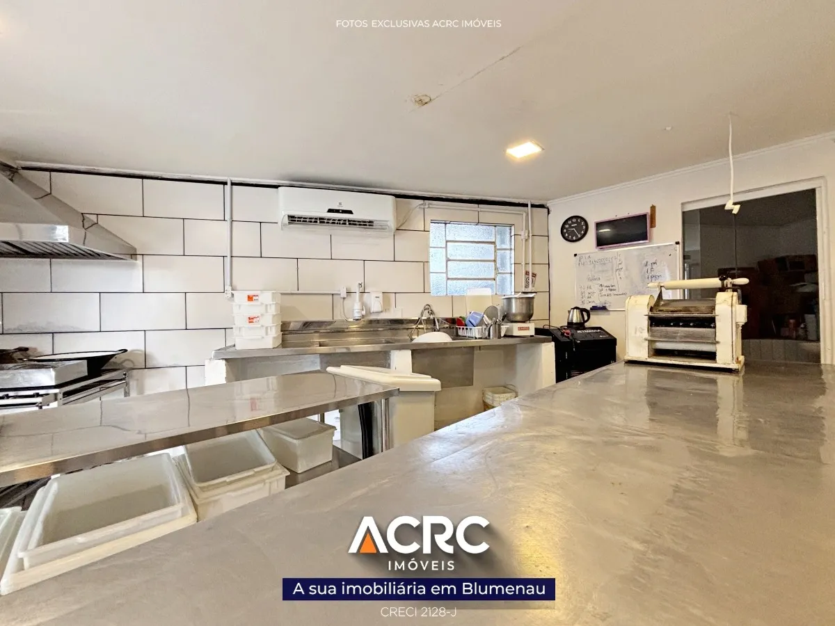 ACRC Imóveis - Ponto comercial para Venda no Bairro Água Verde — foto 4