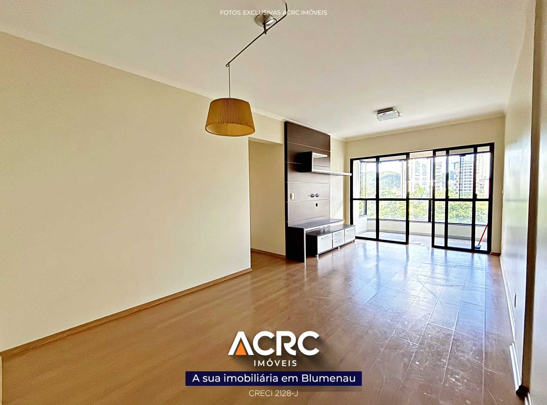 ACRC Imóveis - AP08753 - Apartamento para venda em Blumenau no bairro Ponta Aguda — foto 2