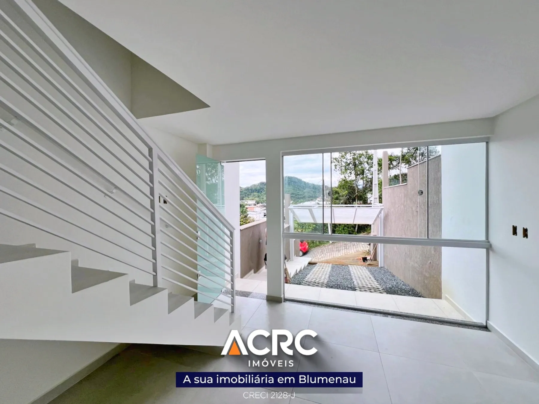 ACRC Imóveis - CA03226 - Sobrado a Venda no Bairro Itoupavazinha em Blumenau — foto 4