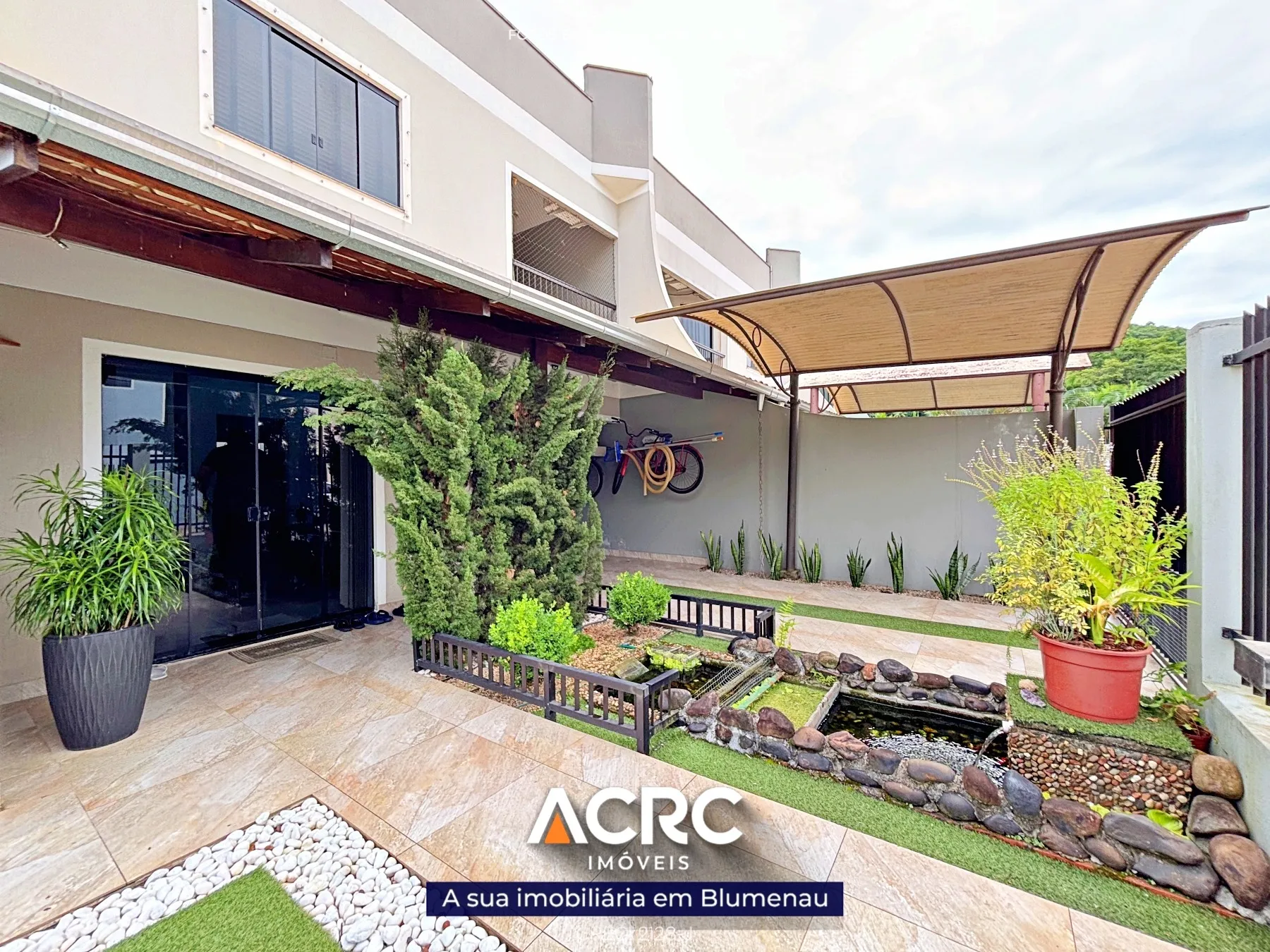 ACRC Imóveis - Sobrado para Venda no Bairro Itoupavazinha — foto 4