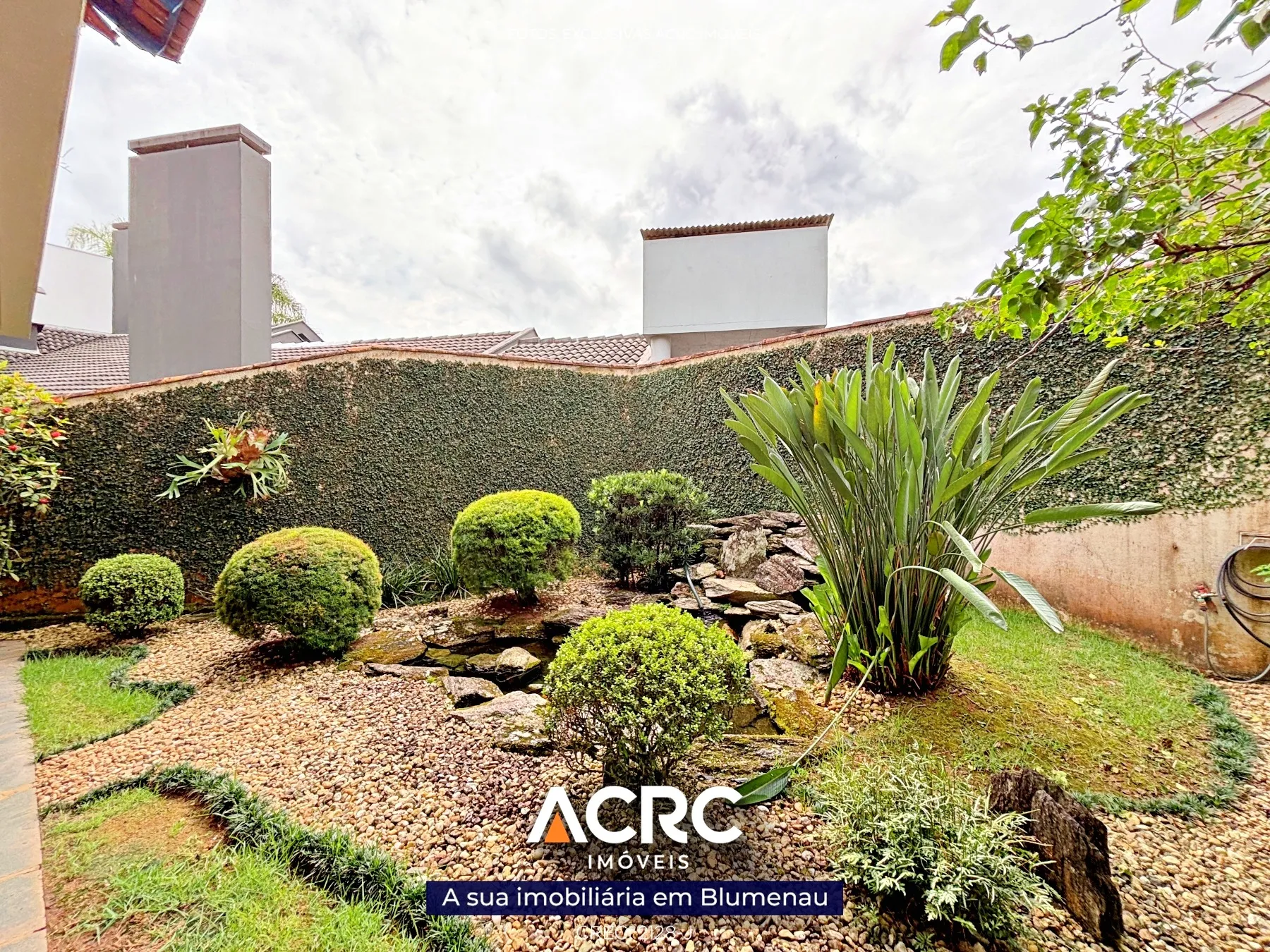 ACRC Imóveis - Casa para Venda em Blumenau no Bairro Vorstadt — foto 4