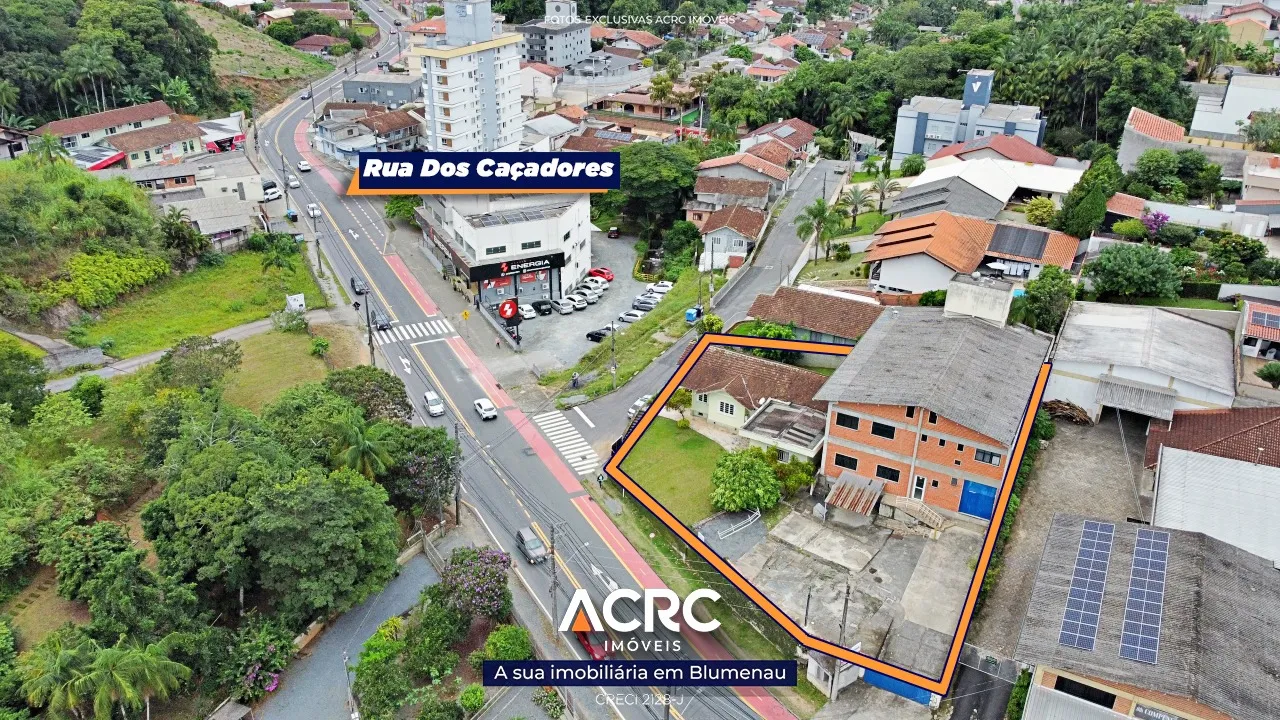ACRC Imóveis - Galpão para Venda na R. Dos Caçadores no Bairro da Velha - foto 1