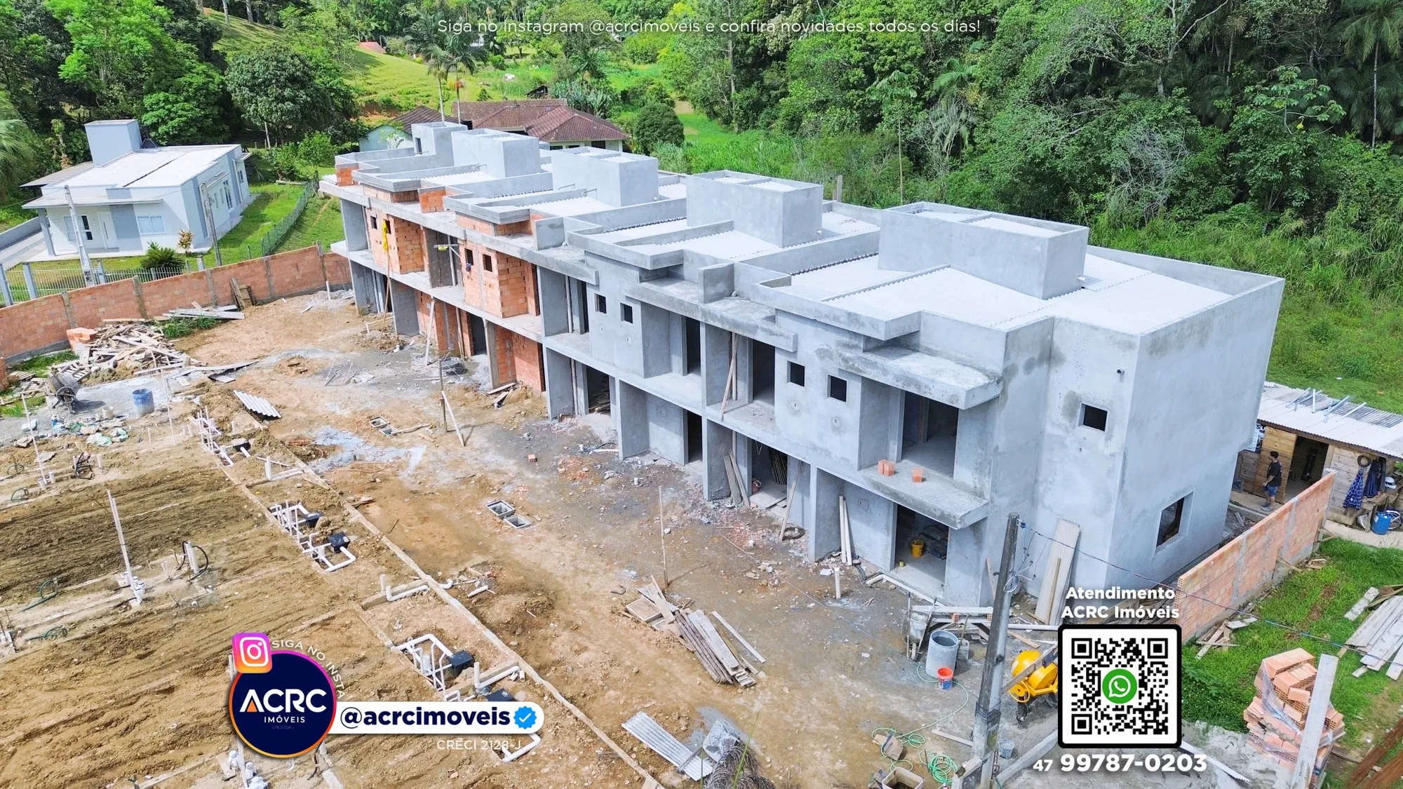 ACRC Imóveis - Sobrados geminados para Venda no Bairro Itoupava Central — foto 3