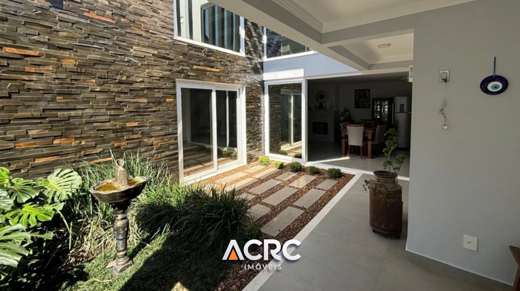 ACRC Imóveis - Casa para Venda em Florianópolis no Bairro Rio Tavares. — foto 3