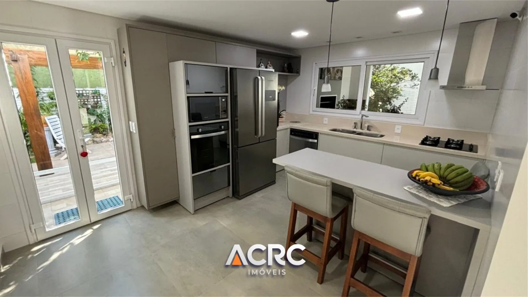 ACRC Imóveis - Casa para Venda em Florianópolis no Bairro Rio Tavares. — foto 4