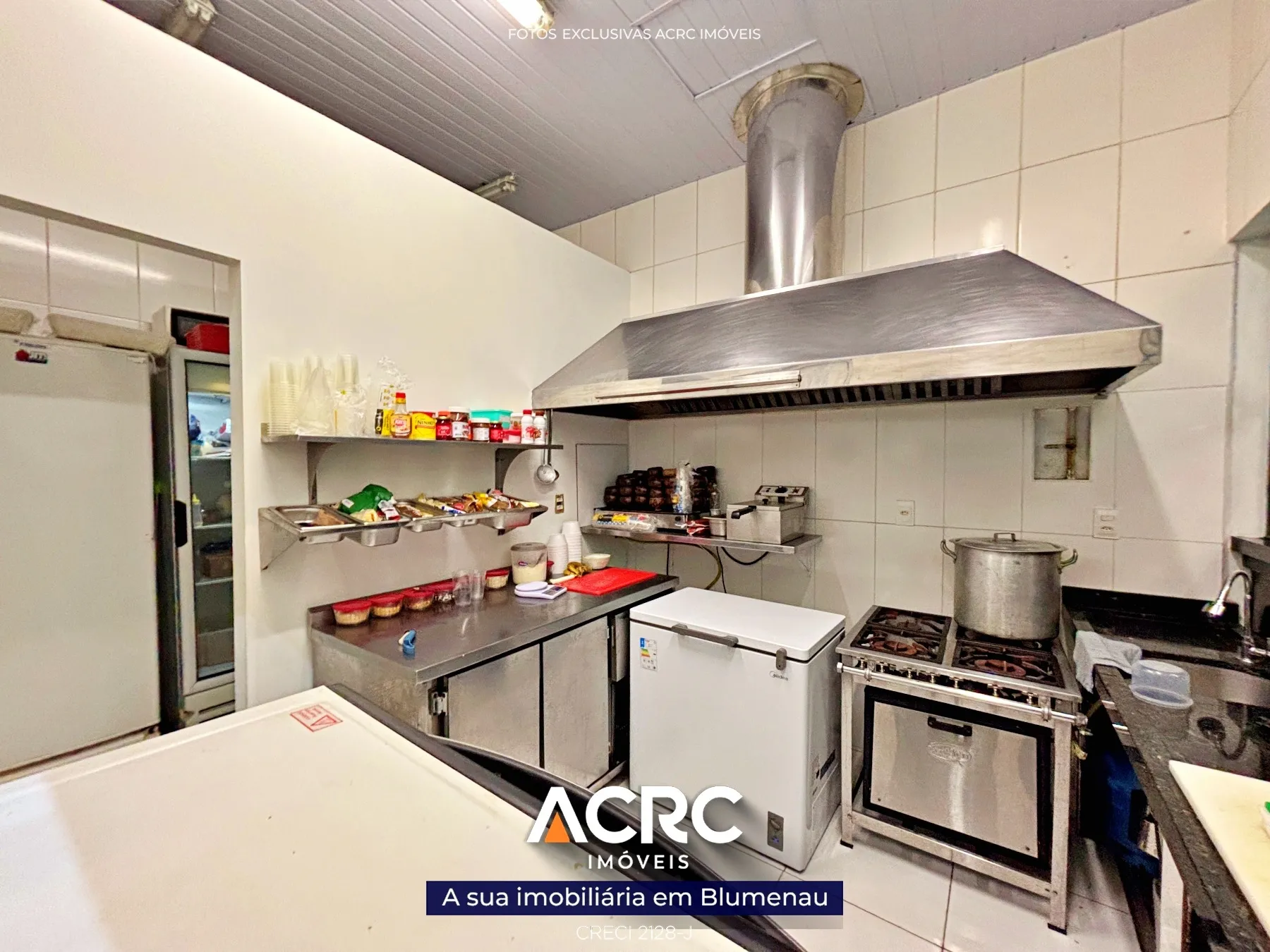 ACRC Imóveis - Instalações comerciais para Venda no Bairro Ponta Aguda. — foto 7