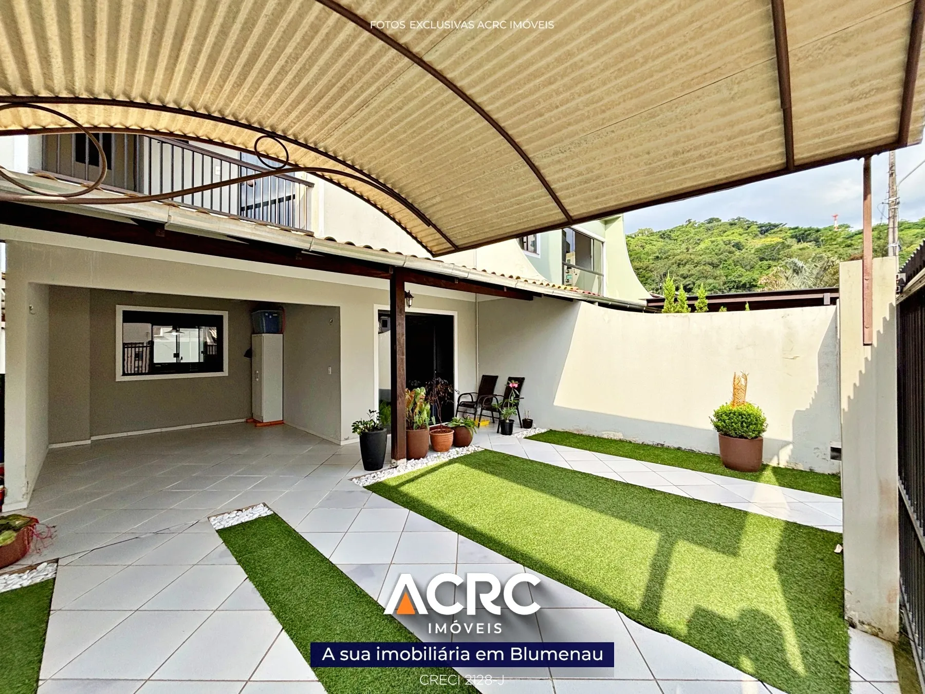 ACRC Imóveis - Sobrado para Venda no Bairrro Salto do Norte - foto 1