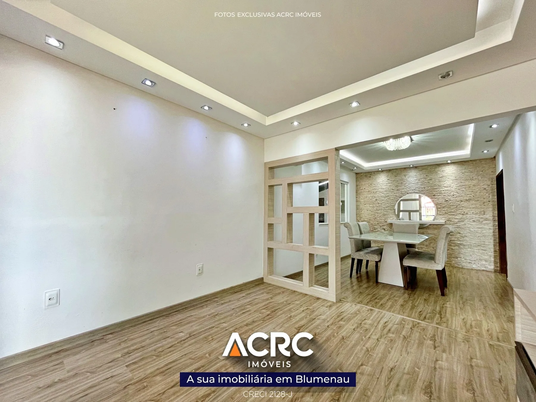 ACRC Imóveis - Casa para Venda no Bairro Água Verde - foto 1