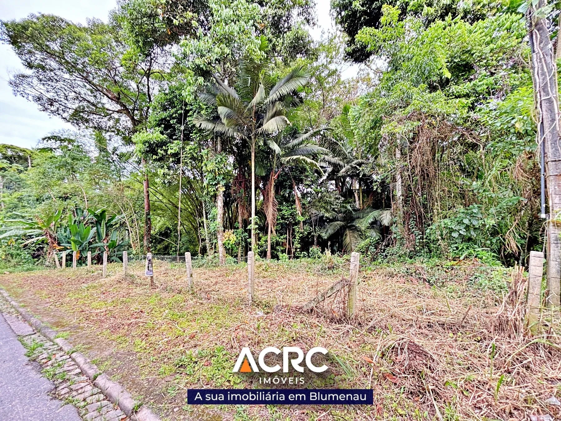 ACRC Imóveis - Terreno para Venda em Blumenau no Bairro Boa Vista. — foto 4