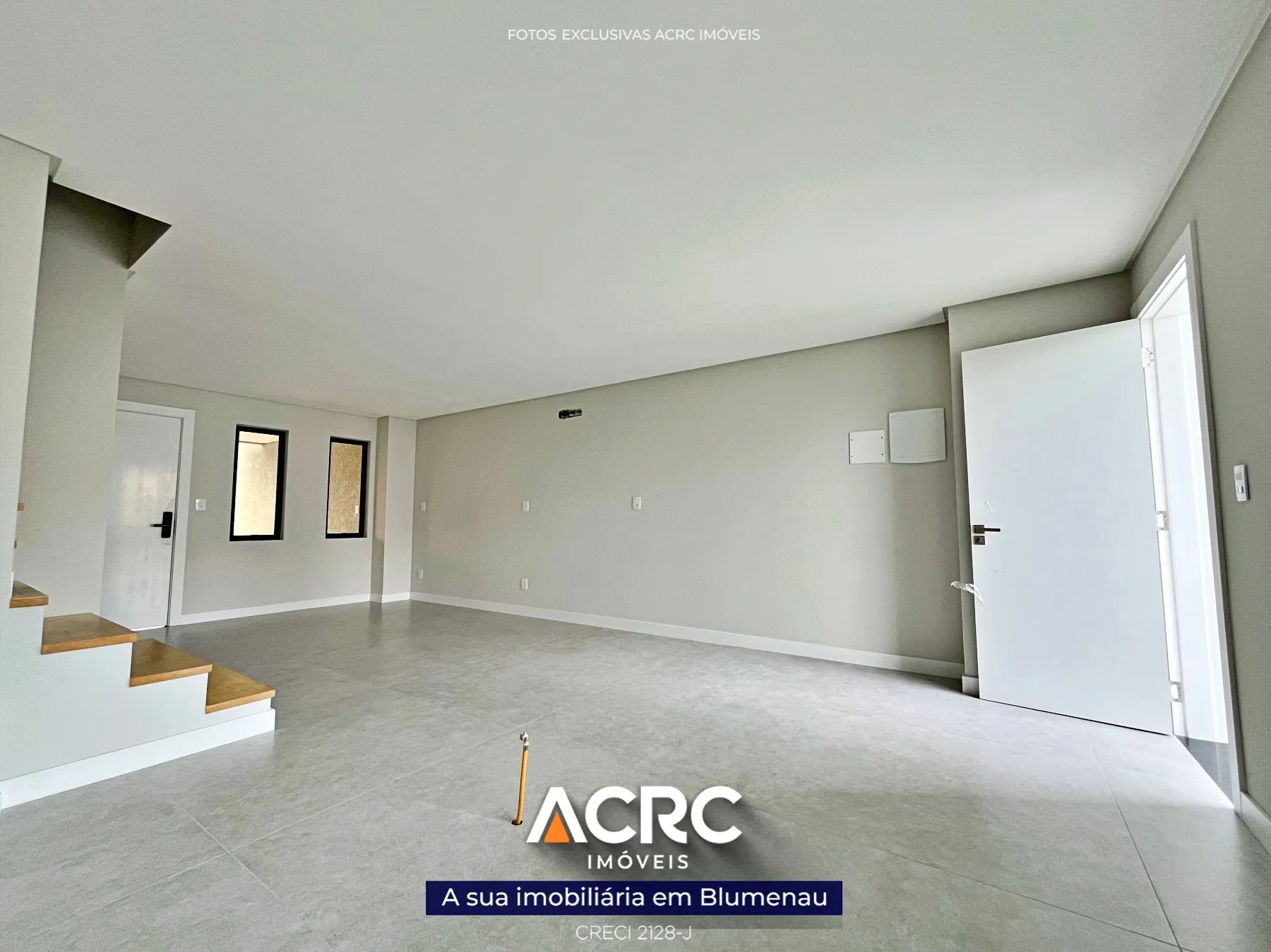 ACRC Imóveis - Sobrado para Venda no Bairro da Velha — foto 4
