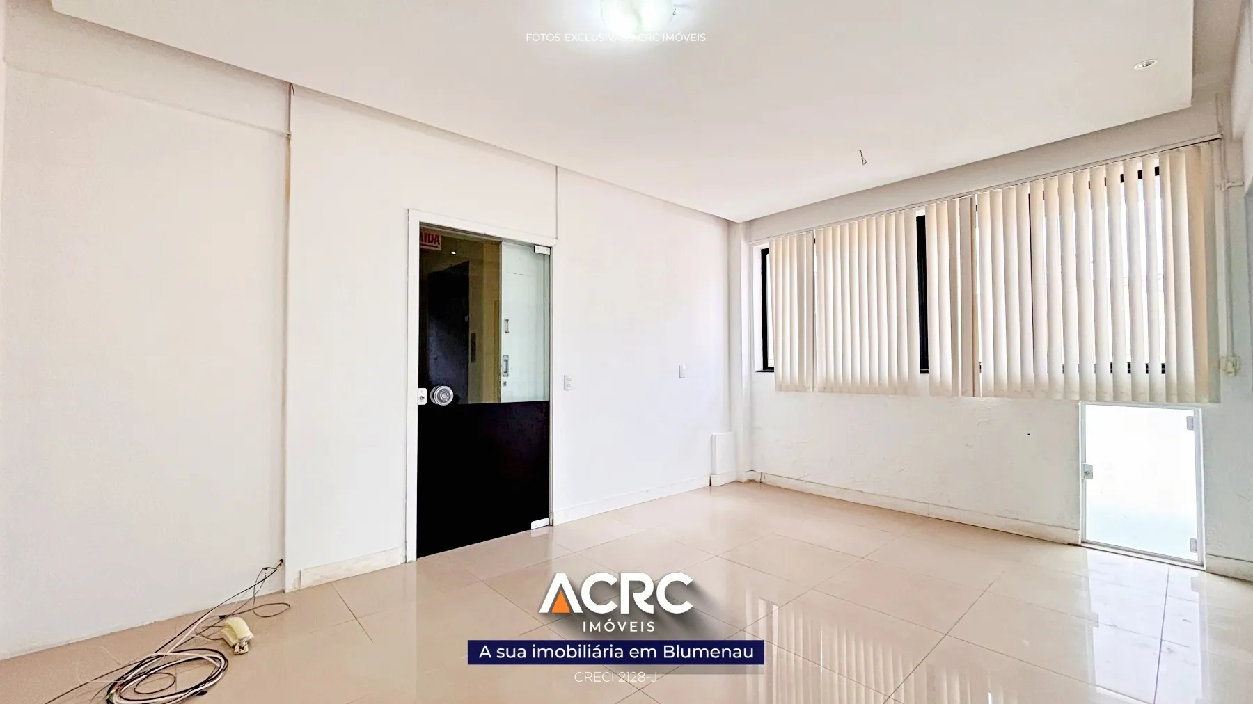 ACRC Imóveis - Sala comercial para Venda e Locação no Bairro Centro — foto 7