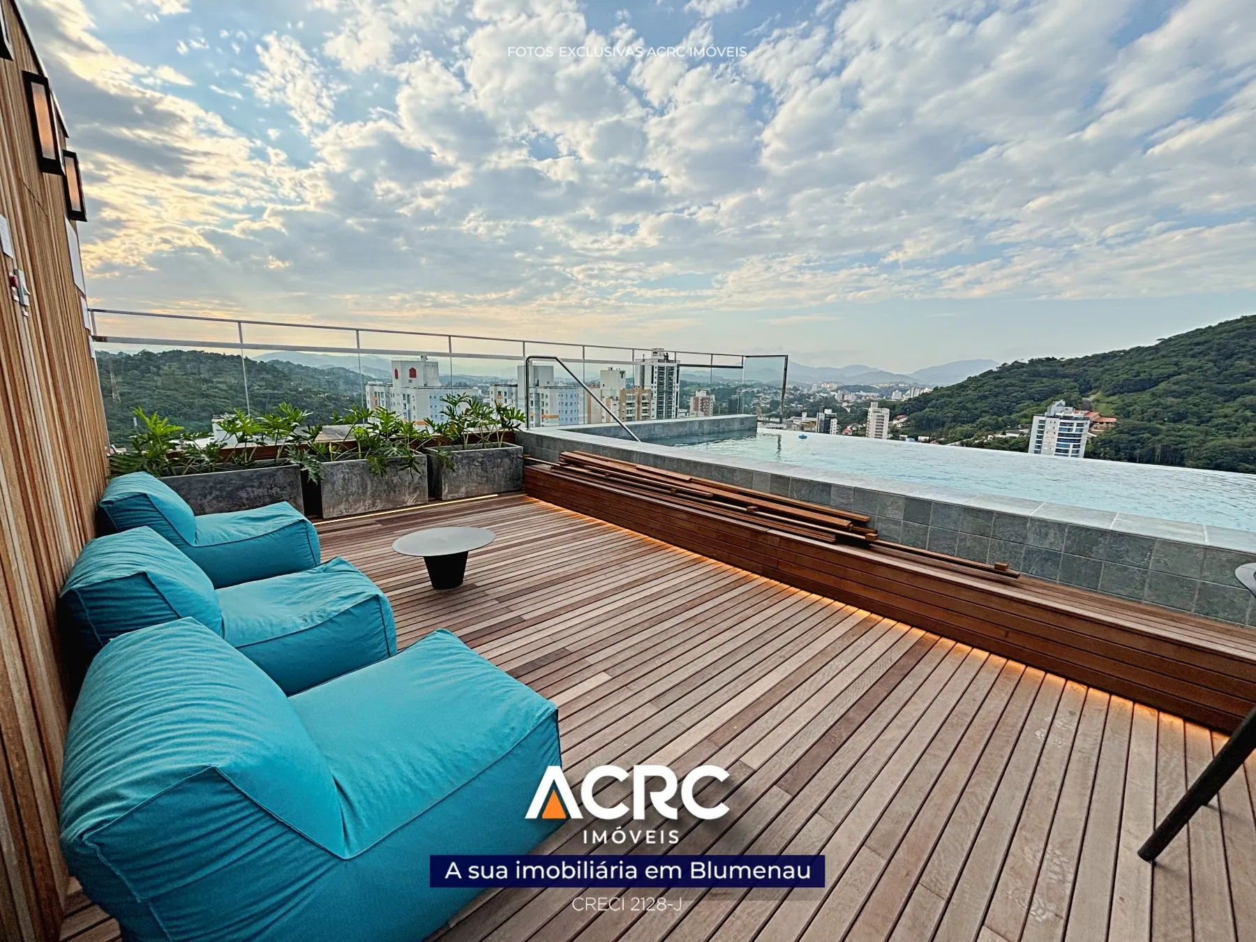 ACRC Imóveis - Loft para Venda no Bairro Victor Konder em Blumenau. — foto 2