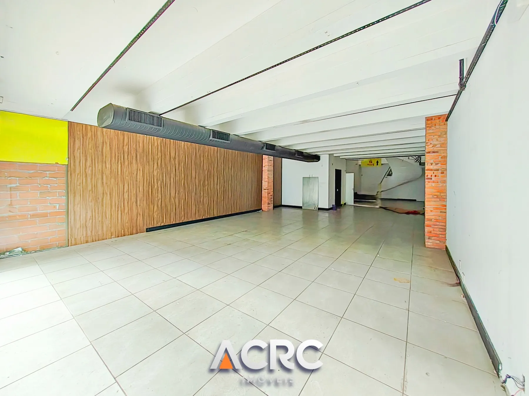 ACRC Imóveis - Sala para Locação no Bairro Centro. — foto 2