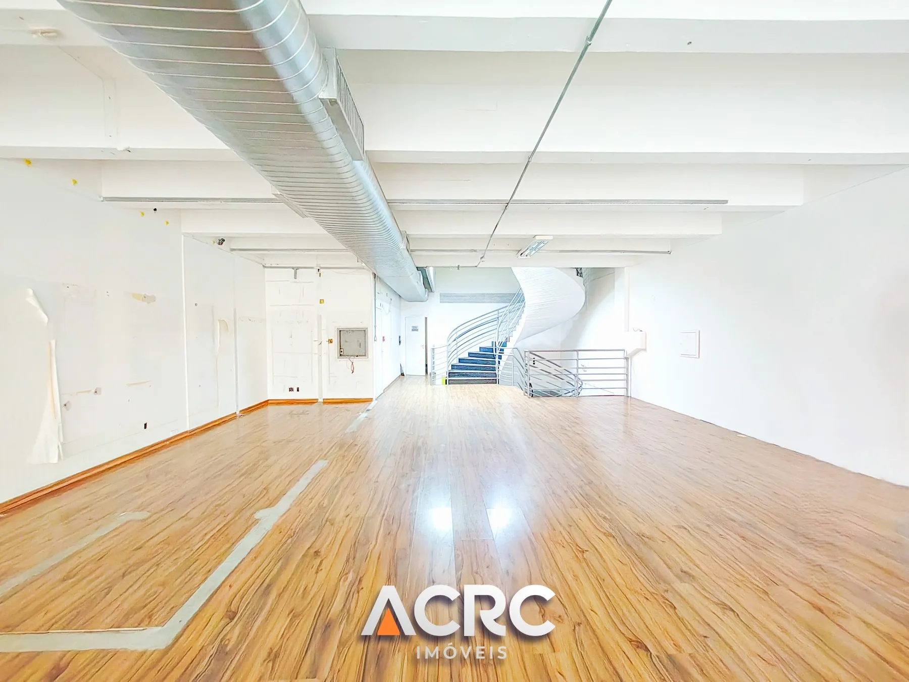 ACRC Imóveis - Sala para Locação no Bairro Centro. — foto 6