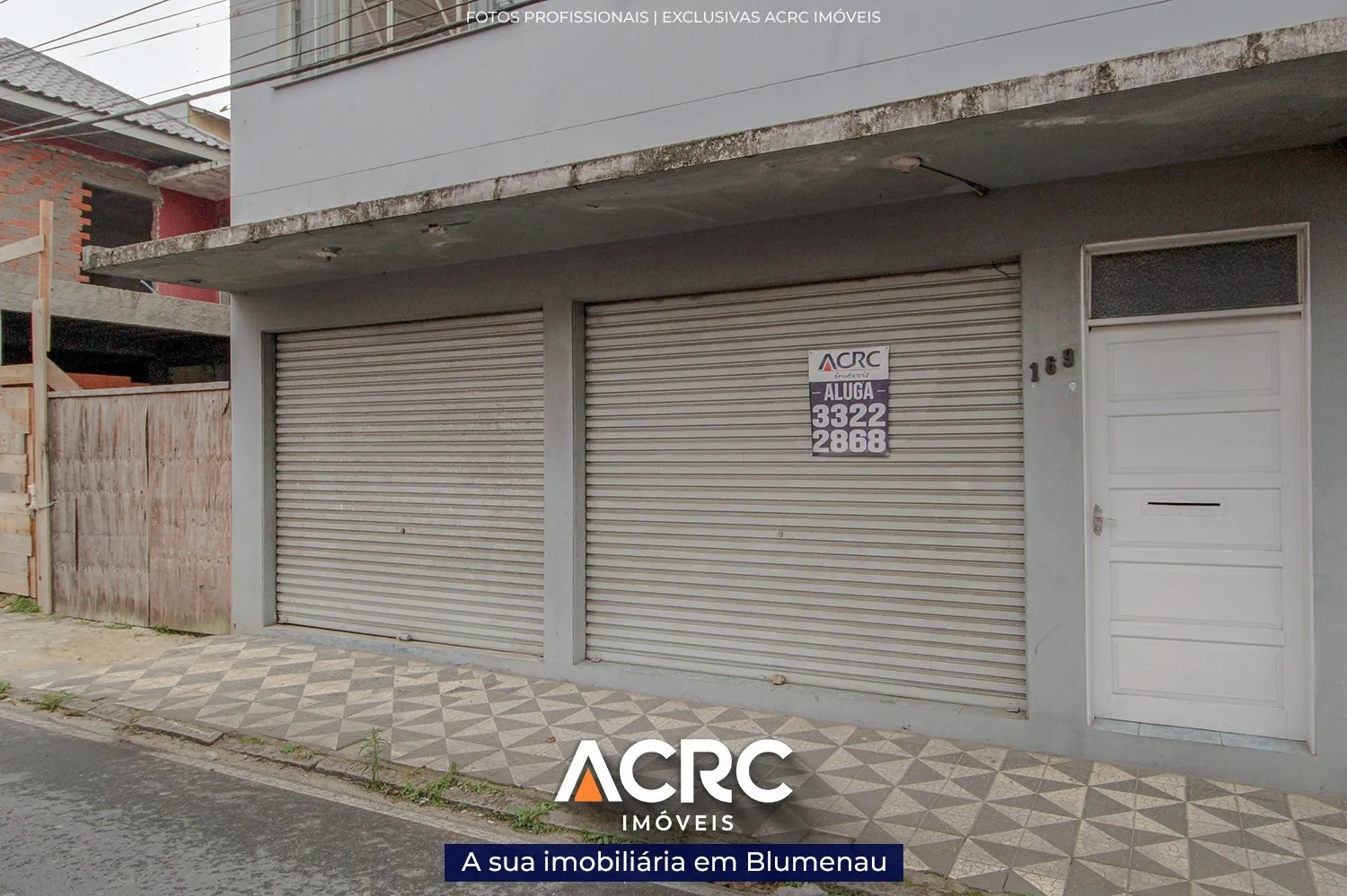ACRC Imóveis - Prédio para Venda no Bairro Ponta Aguda. — foto 2