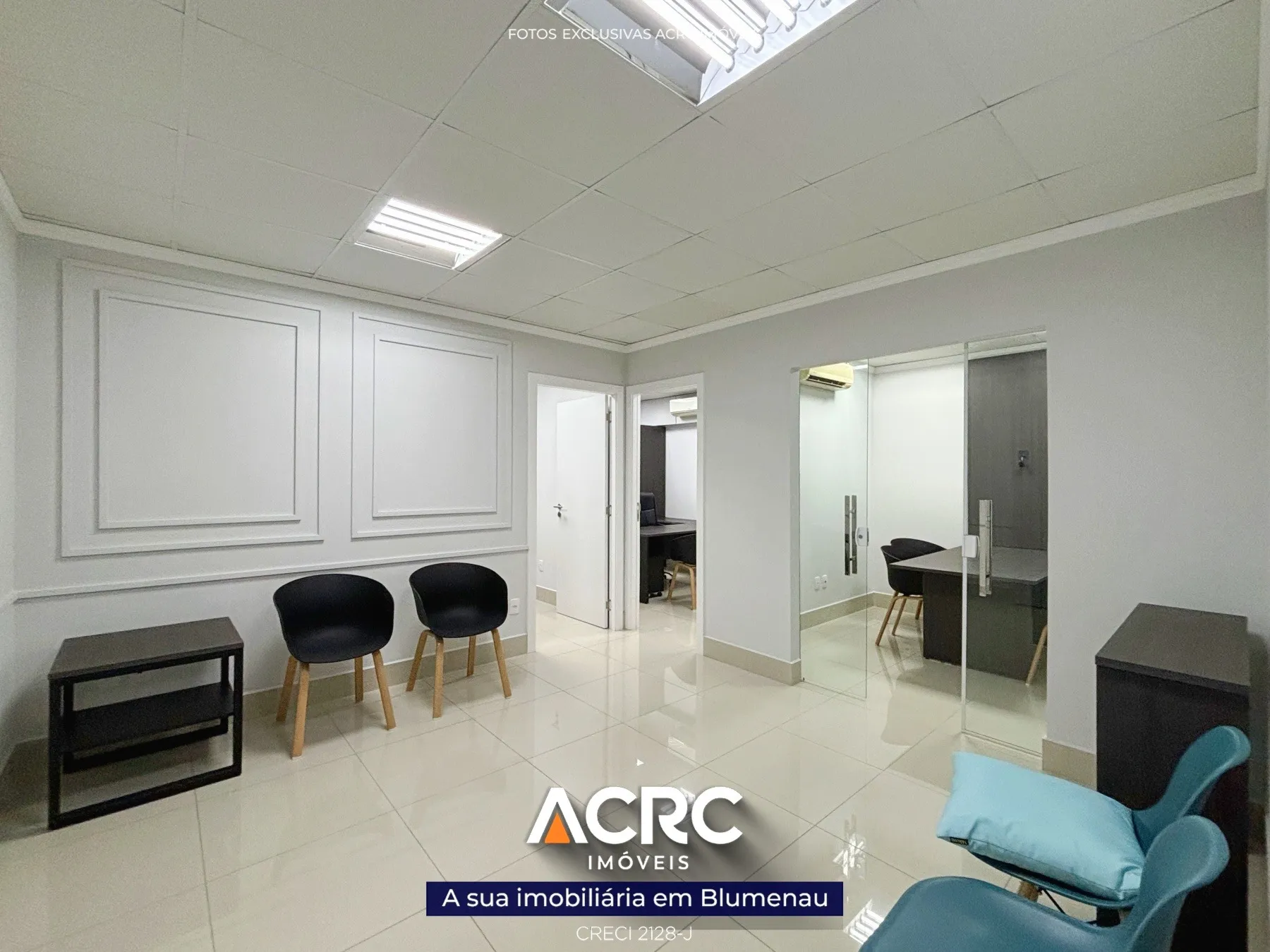 ACRC Imóveis - Sala Comercial para Locação no Bairro Centro - foto 1